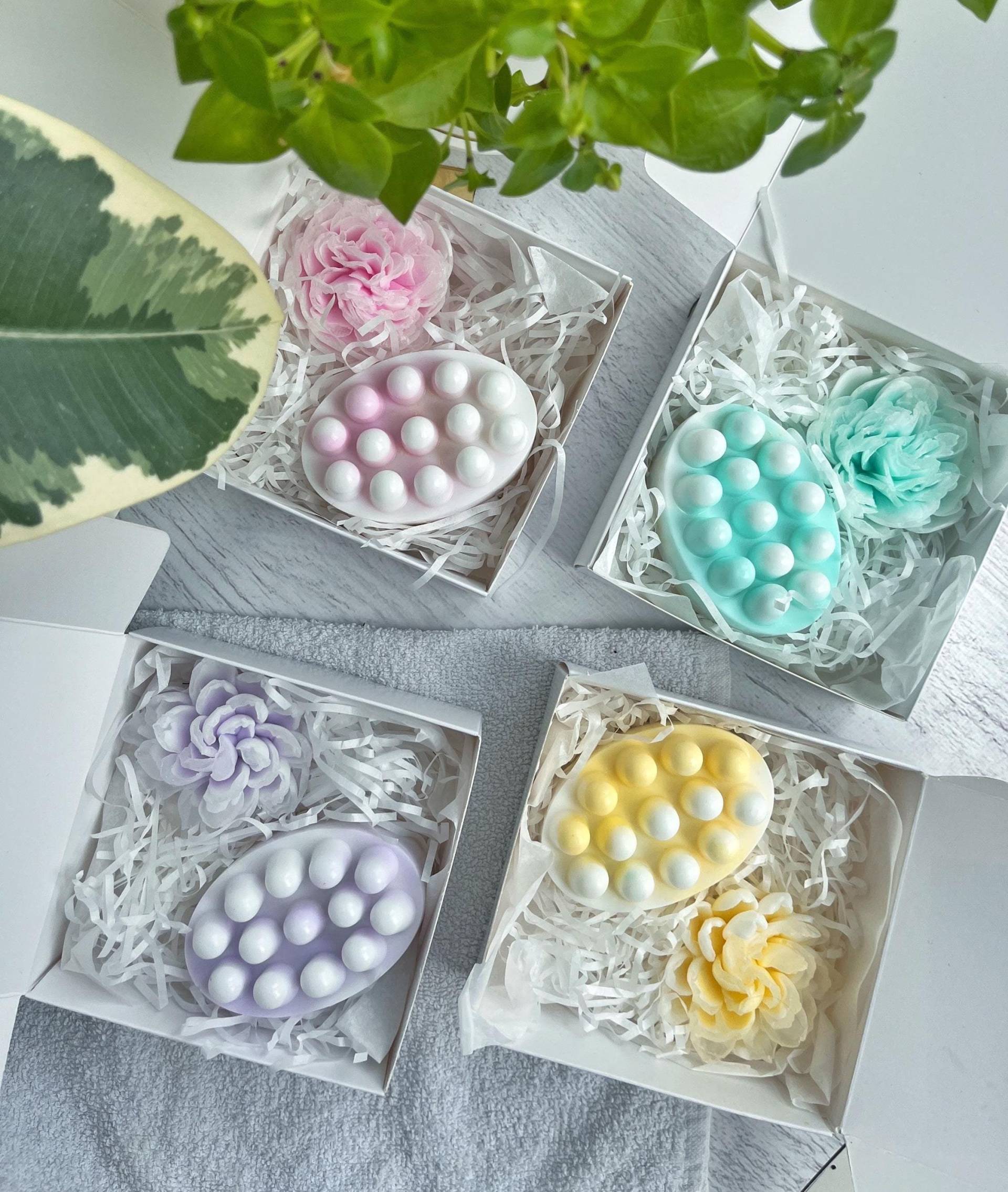 Massageseife Mit Luffa | Massage Seife Natürliche 100% Handgemachte Loofah Adventskalender Peeling Weihnachtsgeschenk von Etsy - Luntibubble
