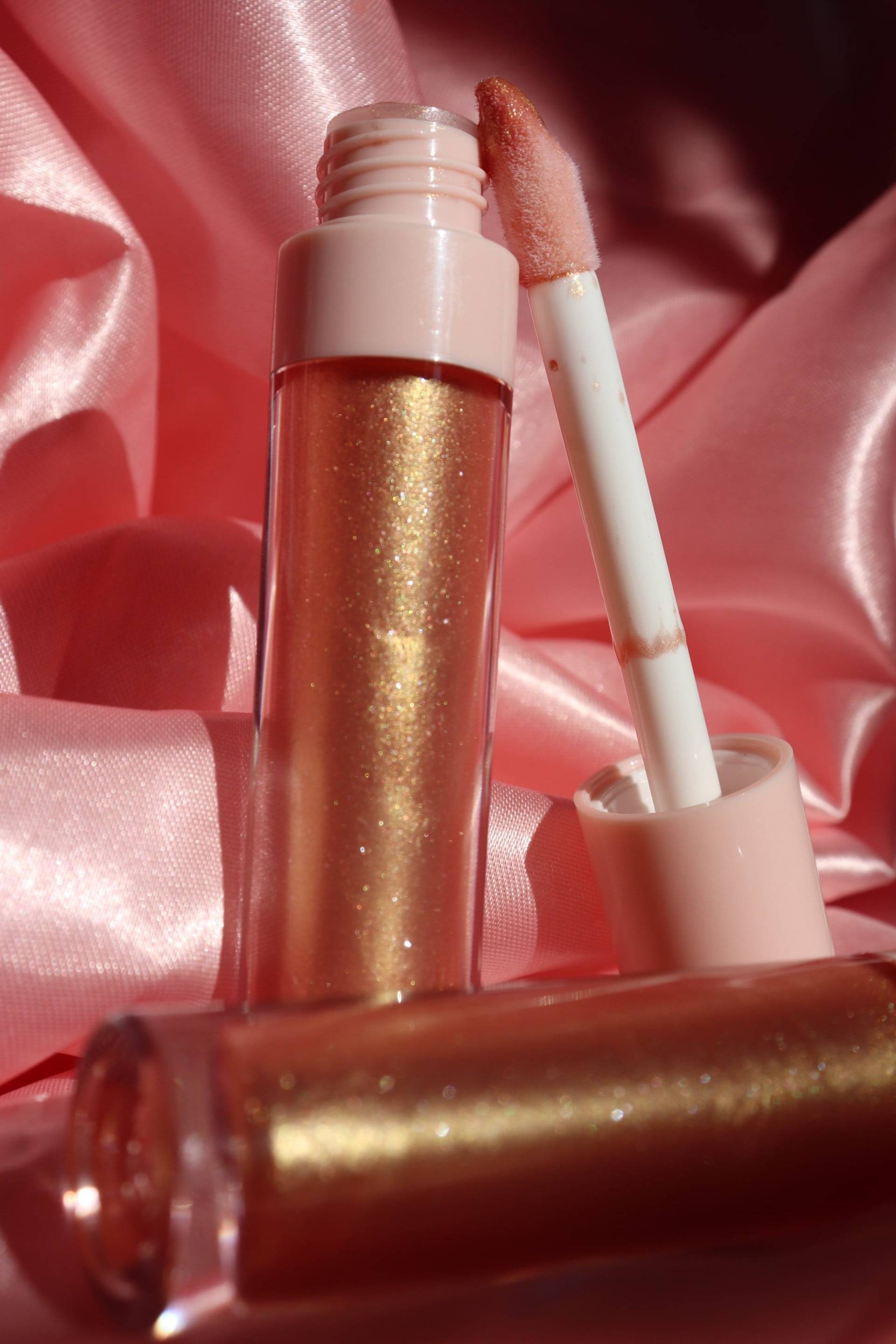 Peach Sangria - High Shimmer Lipgloss Peach Sangria - High Shimmer Lipgloss von Etsy - LutzCosmetics