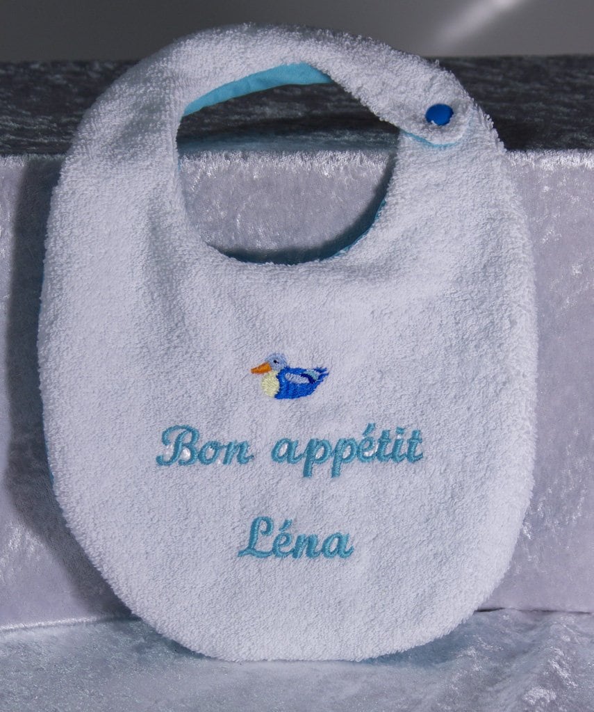 Anpassbares Türkisfarbenes Babylätzchen Anpassbares Türkisfarbenes Babylätzchen von Etsy - LydieDanseCreations