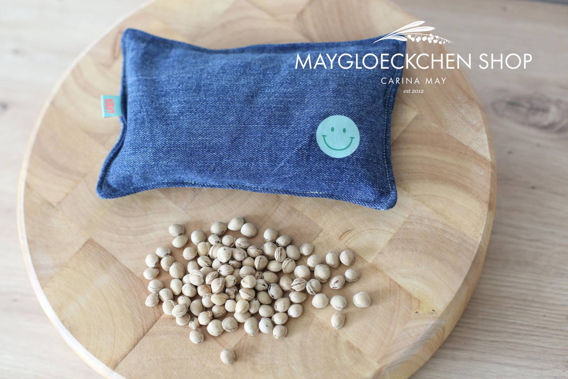 Kirschkernkissen Aus Alten Jeans - Handgemachtes Unikat Mit Smiley Kirschkernkissen Aus Alten Jeans - Handgemachtes Unikat Mit Smiley von Etsy - MAYgloeckchenShop