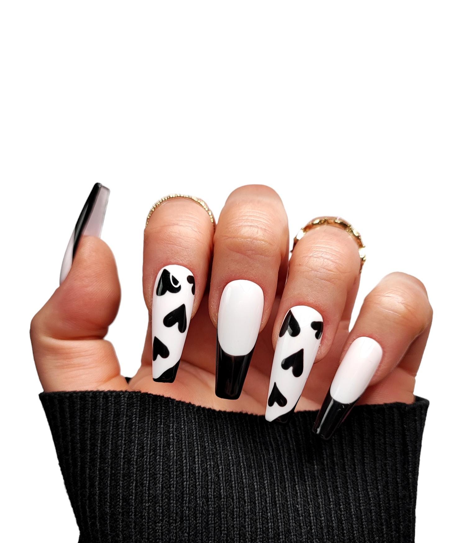 Black Heart Black Heart von Etsy - MEVANAILS