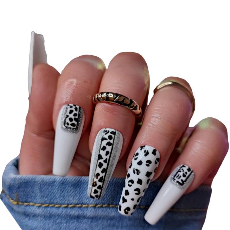 Black Panther von Etsy - MEVANAILS