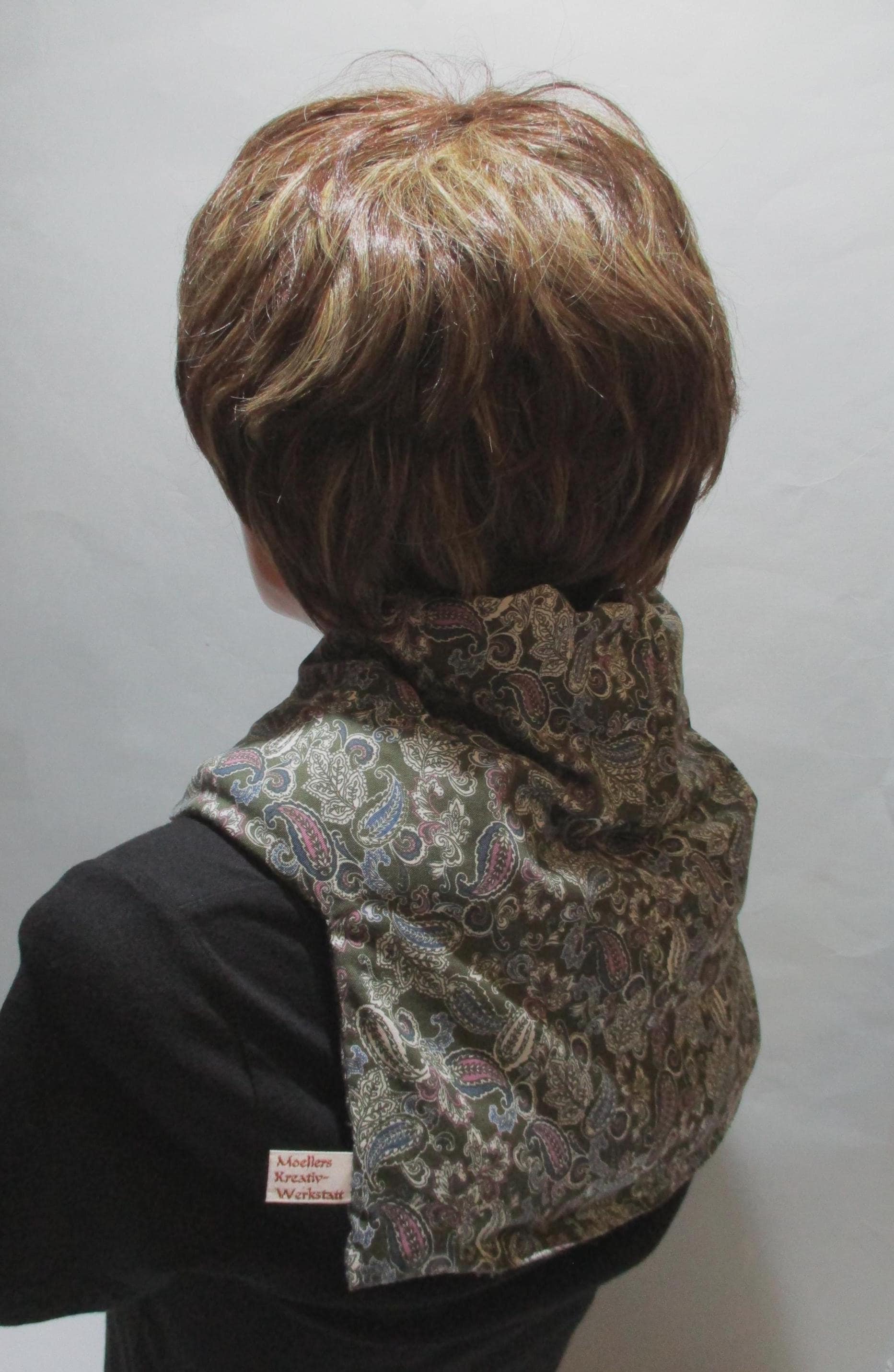 Traubenkernkissen Für Nacken Und Rücken - Ein Kissen Mit Bändern, Damit Sie Beweglich Bleiben, Traubenkerne in Extrahülle von Etsy - MKWKreativwerkstatt