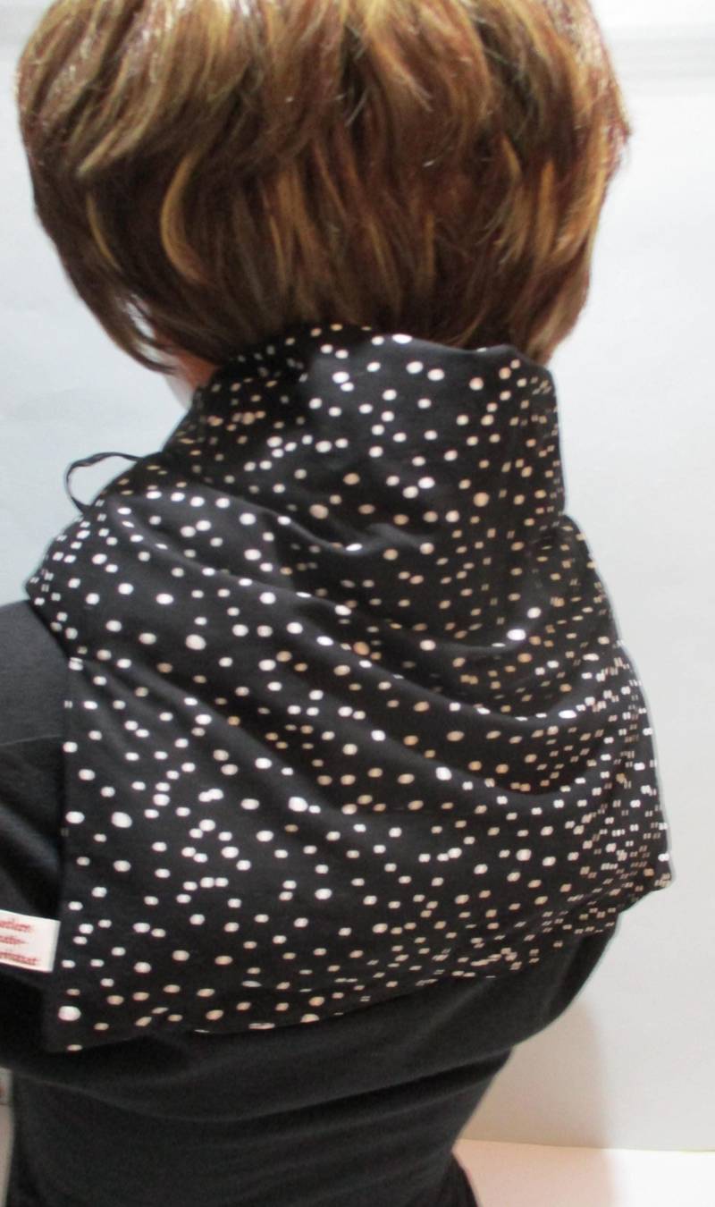 Traubenkernkissen Für Nacken Und Rücken - Ein Kissen Mit Bändern, Damit Sie Beweglich Bleiben, Traubenkerne in Extrahülle Traubenkernkissen Für Nacken Und Rücken - Ein Kissen Mit Bändern, Damit Sie Beweglich Bleiben, Traubenkerne in Extrahülle von Etsy - MKWKreativwerkstatt