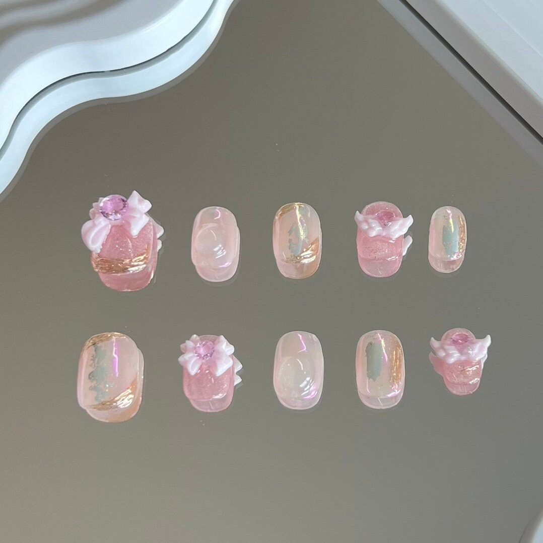 Pink Petal Pirouette Press On Nails Manicure/ Reusable/ Squoval Shape 18mm von Etsy - MYNAILPRESS