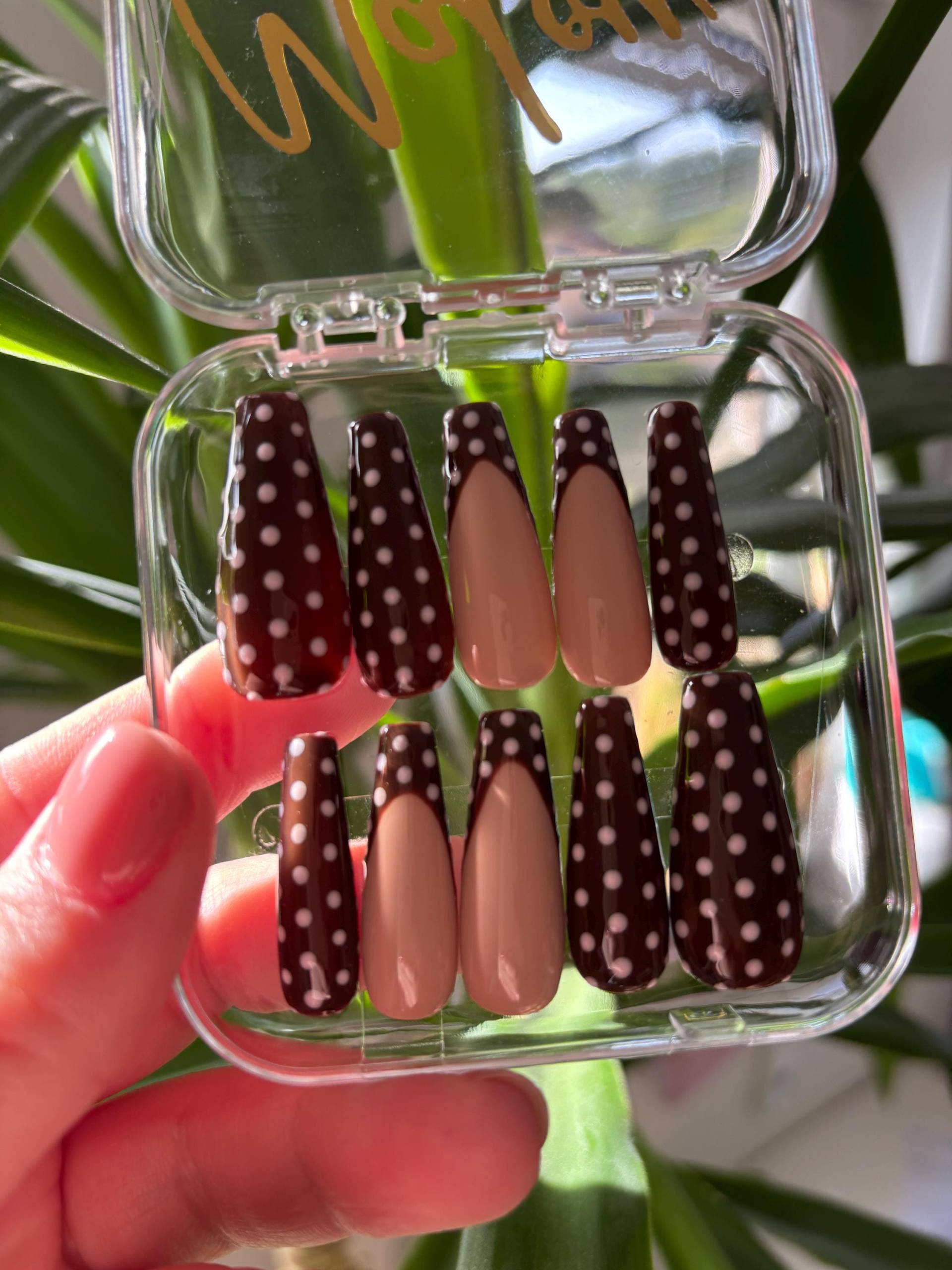 Press On Nails "Pink & Brown Polkadot" Press On Nails "Pink & Brown Polkadot" von Etsy - MaLouNails