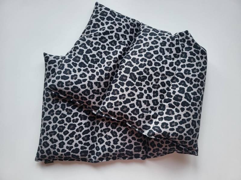 Bio Dinkelkissen Körnerkissen Wärmekissen Nackenkissen Im Leomuster Grau Braun Bio Dinkelkissen Körnerkissen Wärmekissen Nackenkissen Im Leomuster Grau Braun von Etsy - MaRasStube