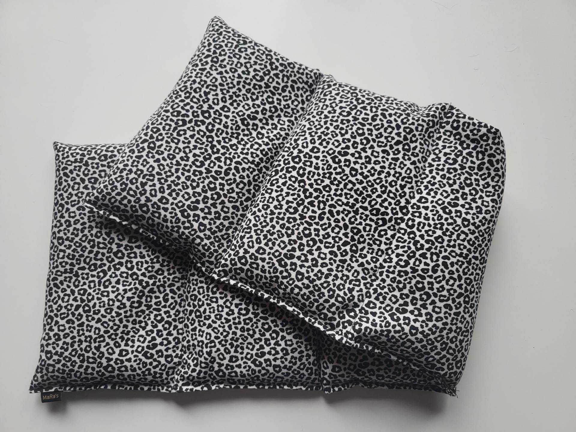 Körnerkissen Rapskissen Wärmekissen Nackenkissen Im Leomuster Körnerkissen Rapskissen Wärmekissen Nackenkissen Im Leomuster von Etsy - MaRasStube