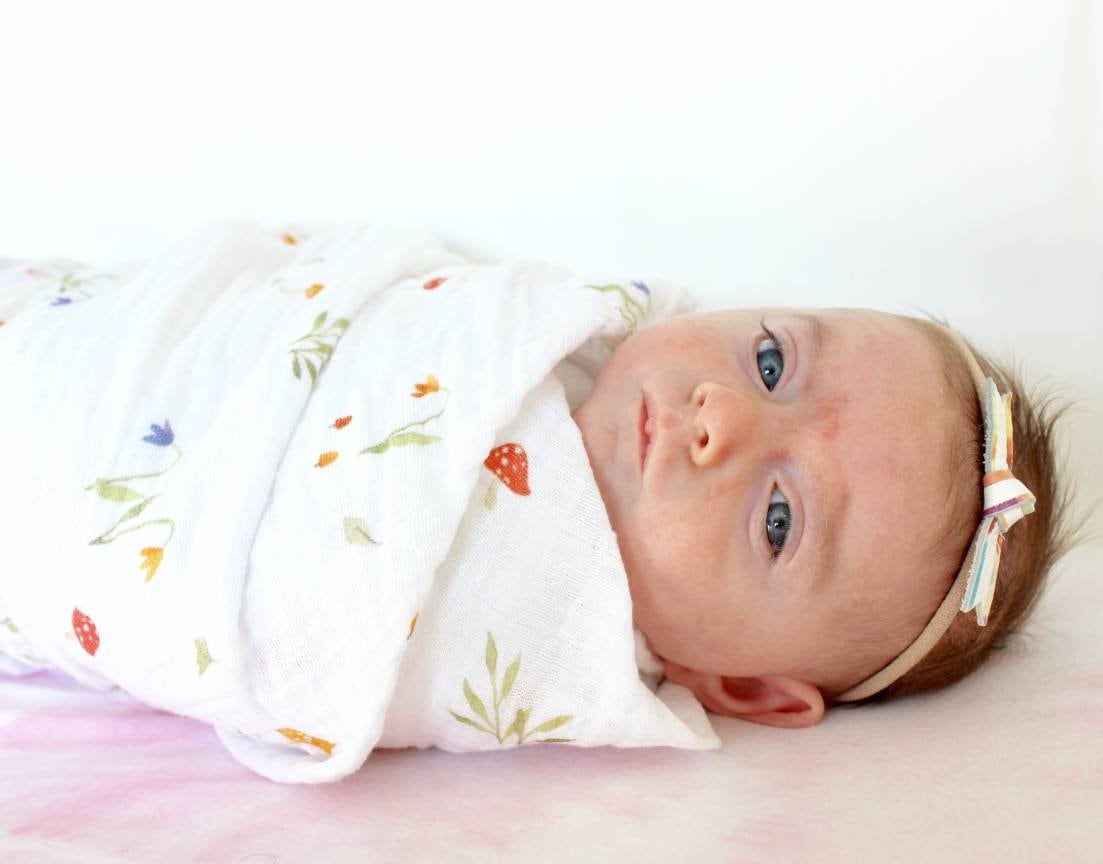 Buch & Swaddle - Wunderschöner "Forest' Mit Einem Aus Der Hase- Und Schildkröten-Kollektion. | Baumwolle Oder Bambus/Baumwolle Buch & Swaddle - Wunderschöner "Forest' Mit Einem Aus Der Hase- Und Schildkröten-Kollektion. | Baumwolle Oder Bambus/Baumwolle von Etsy - MadPacBabies