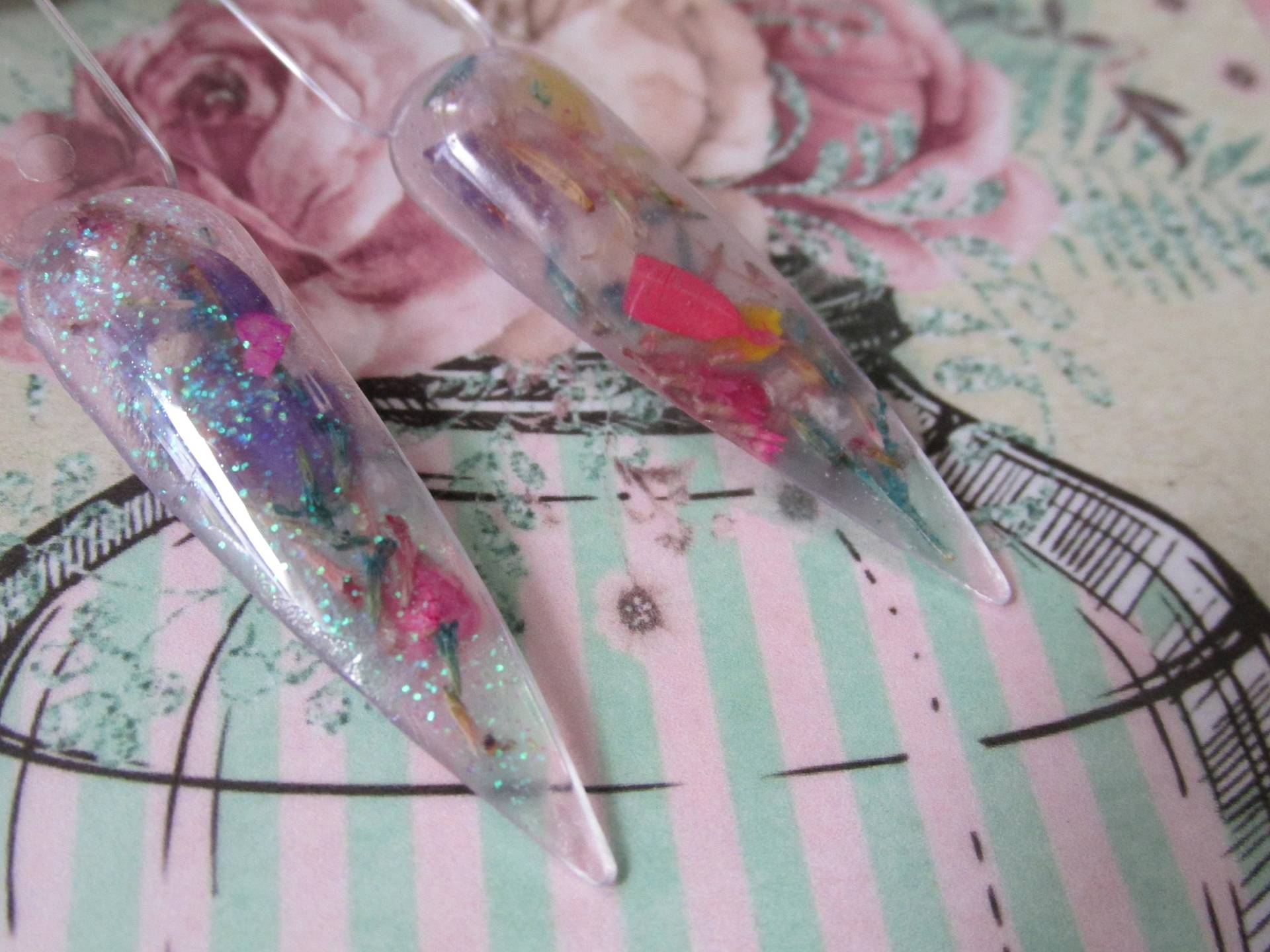 Klares Acrylpulver Mit Getrockneten Blumen Nailart von Etsy - Made2GlitterCookie