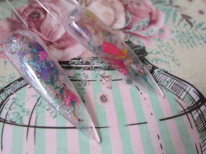Klares Acrylpulver Mit Getrockneten Blumen Nailart von Etsy - Made2GlitterCookie