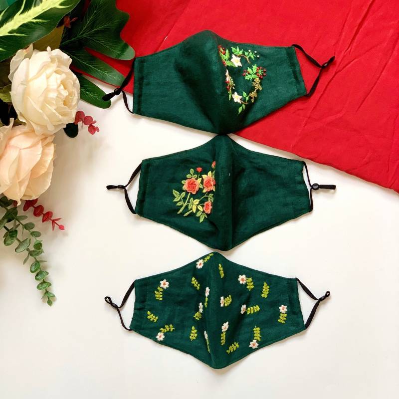 Set 3 Stück Weihnachten Bestickte Gesichtsmaske, Feiertagsgesichtsmaske Mit Pure Premium Leinendose Waschbar Und Wiederverwendbar von Etsy - MadewithloveByCherry