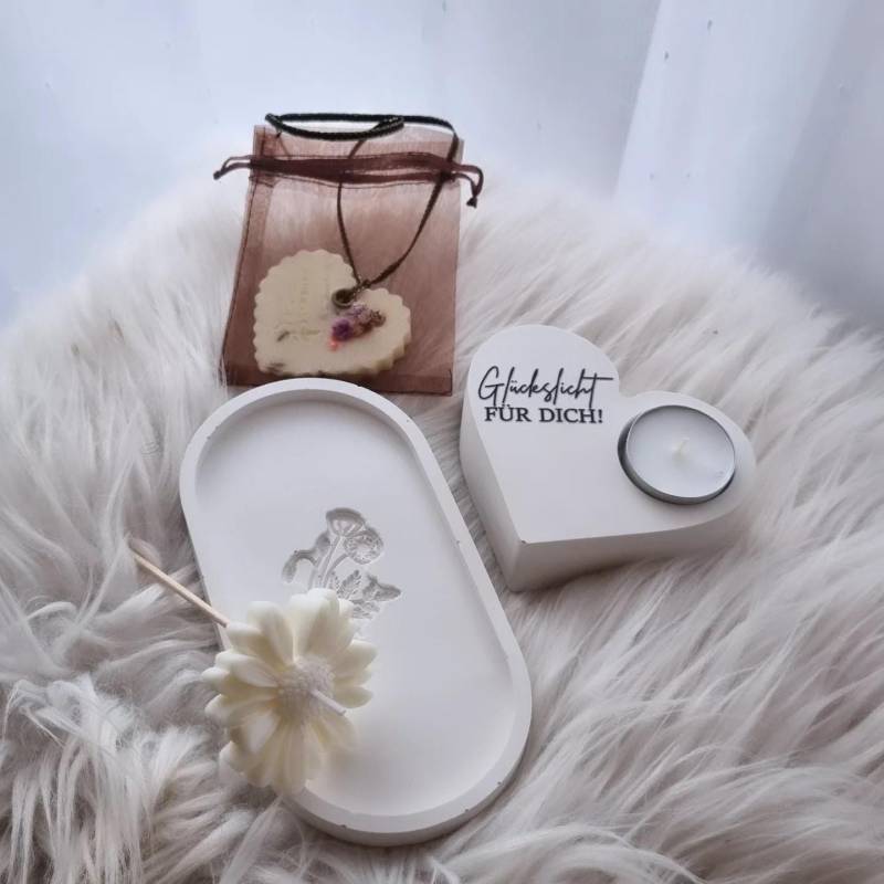 Neutral Geschenkset - Duftseife, Deko Tray - Geschenk Für Frauen, Freundinnen, Geburtstag, Wellness Neutral Geschenkset - Duftseife, Deko Tray - Geschenk Für Frauen, Freundinnen, Geburtstag, Wellness von Etsy - Magnoliabloomatelier