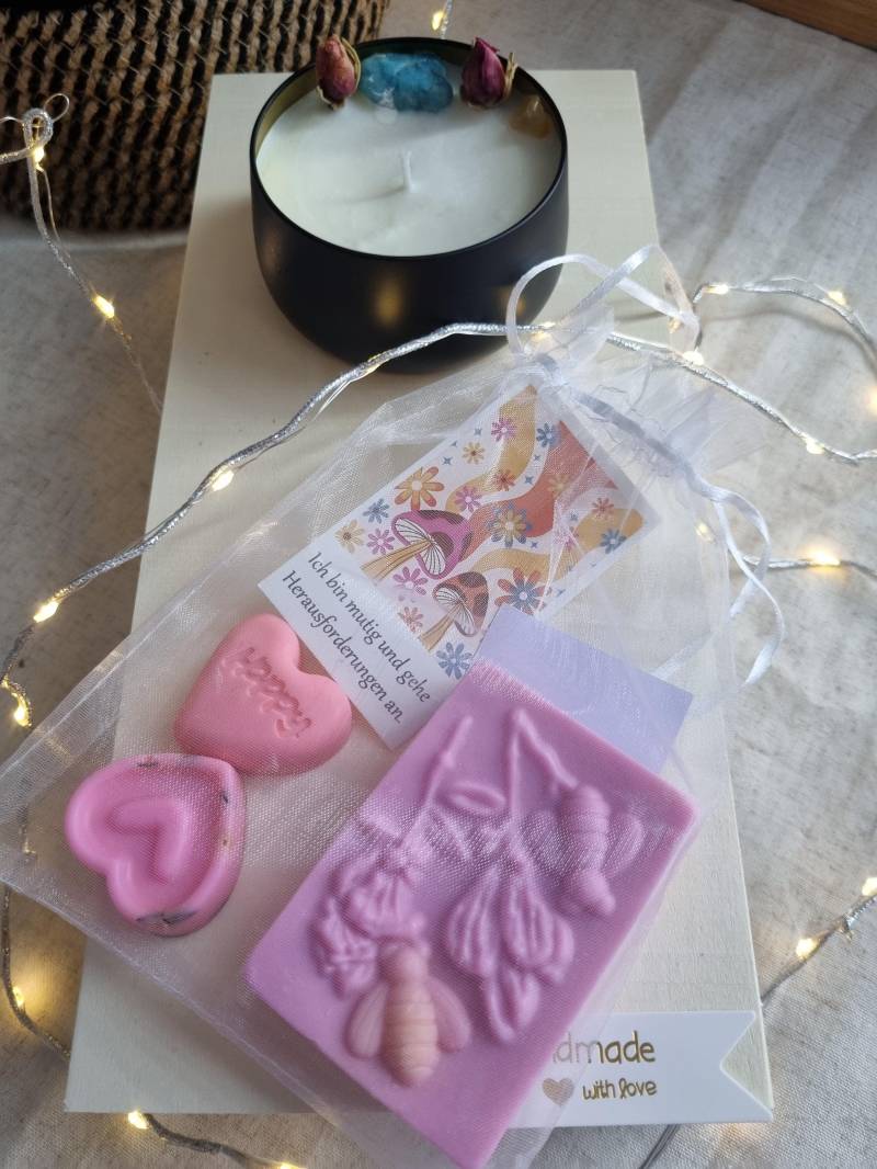 Wellness Wohlfühlset Aus Einer Duftkerze Und Eine Seifenset - Ideal Als Geschenk von Etsy - Magnoliabloomatelier