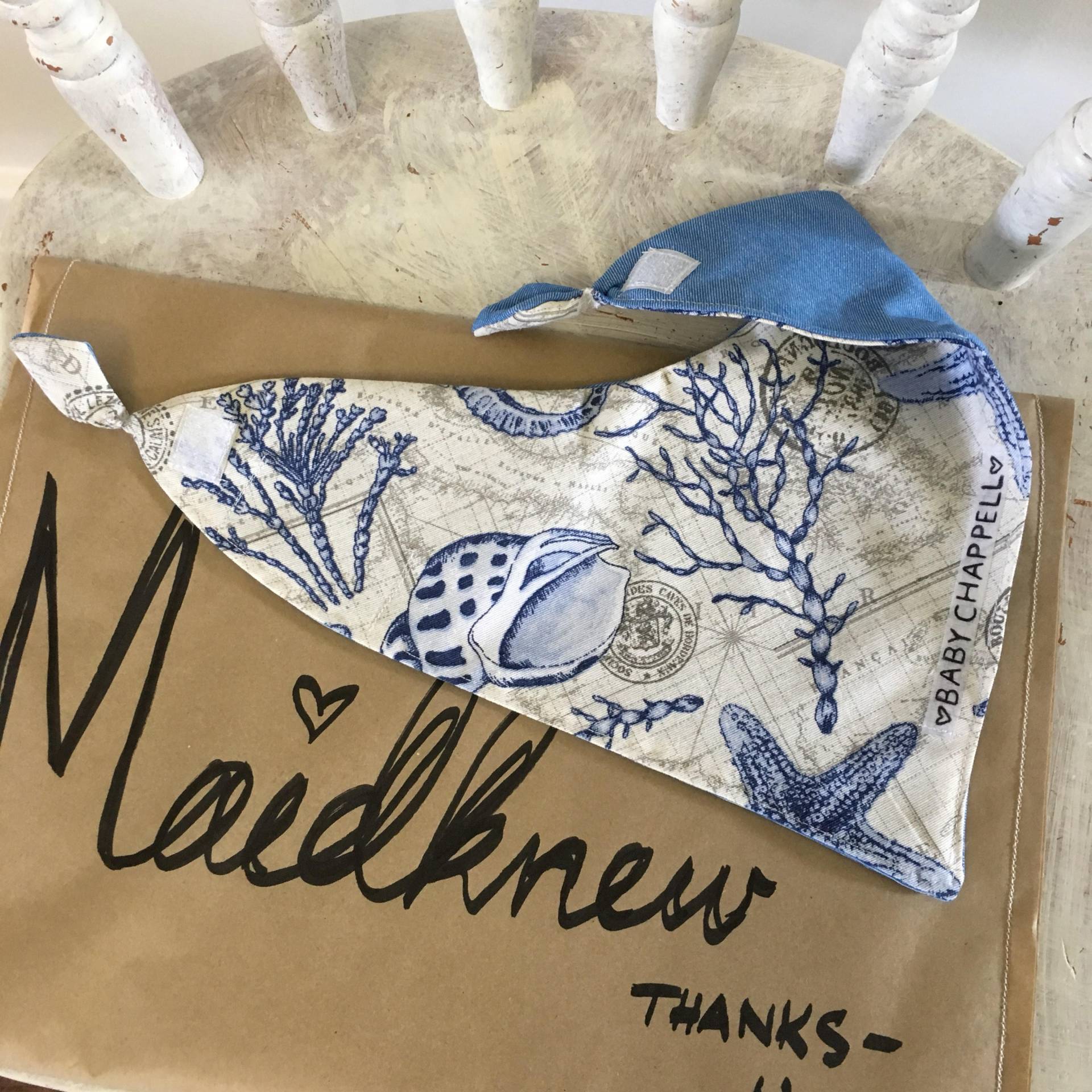 Wende-Bandana - Lätzchen | 2Er-Set Handgemacht Mit 4 Stoffwahlen - Teil Erlöst Für Gute Zwecke Wende-Bandana - Lätzchen | 2Er-Set Handgemacht Mit 4 Stoffwahlen - Teil Erlöst Für Gute Zwecke von Etsy - Maidknew