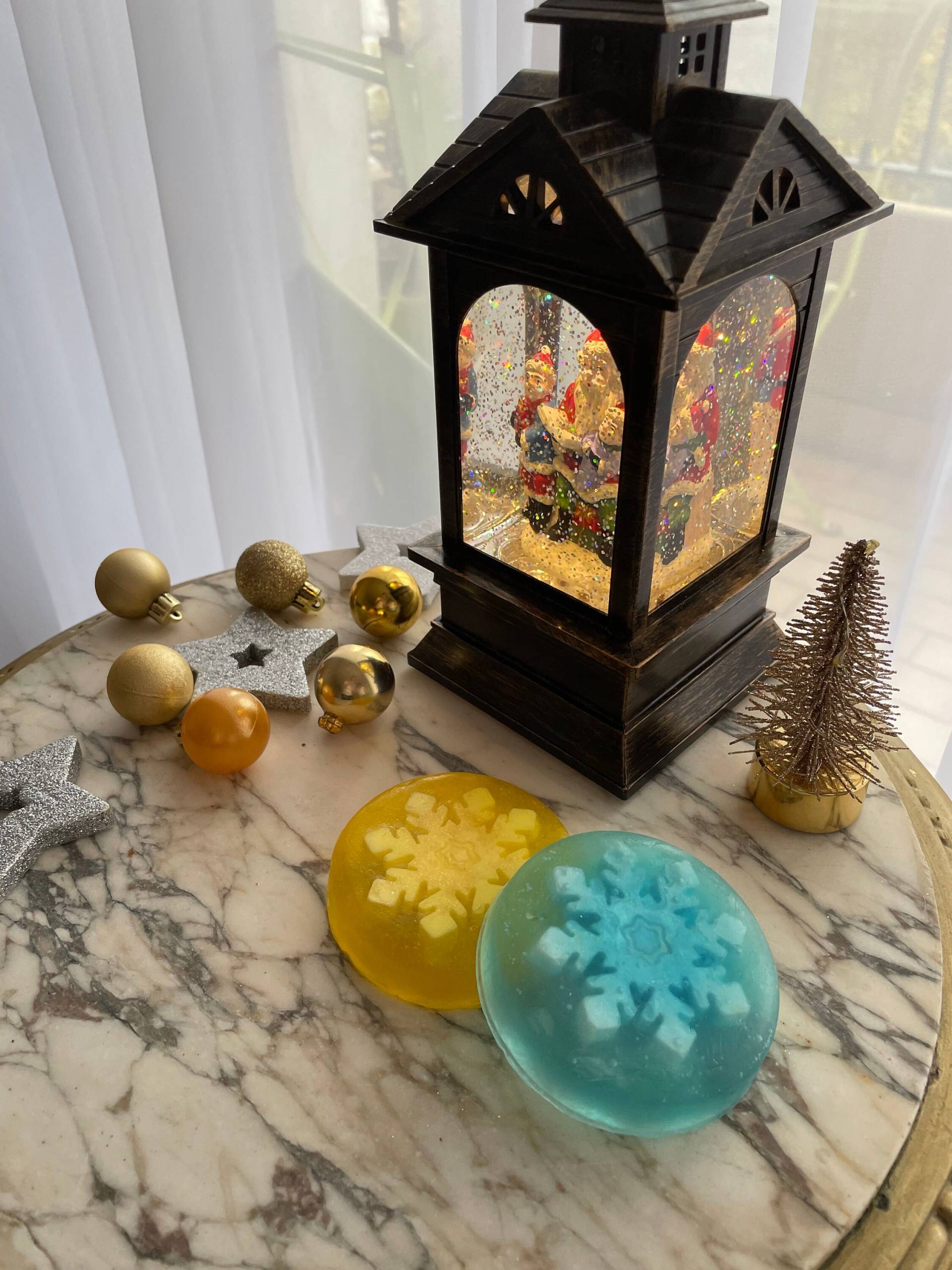 Die Weihnachtliche Handgemachte Seife "Schnee", Weihnachtsgeschenk, Firmengeschenk, Dekoration, Winterdeko, Geburtstagsgeschenk, Geschenk Die Weihnachtliche Handgemachte Seife "Schnee", Weihnachtsgeschenk, Firmengeschenk, Dekoration, Winterdeko, Geburtstagsgeschenk, Geschenk von Etsy - MaisondangeloStore