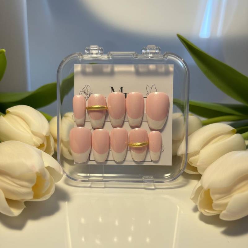 Handmade Press On Nails - Marry Me Handmade Press On Nails - Marry Me von Etsy - MajaBeauty