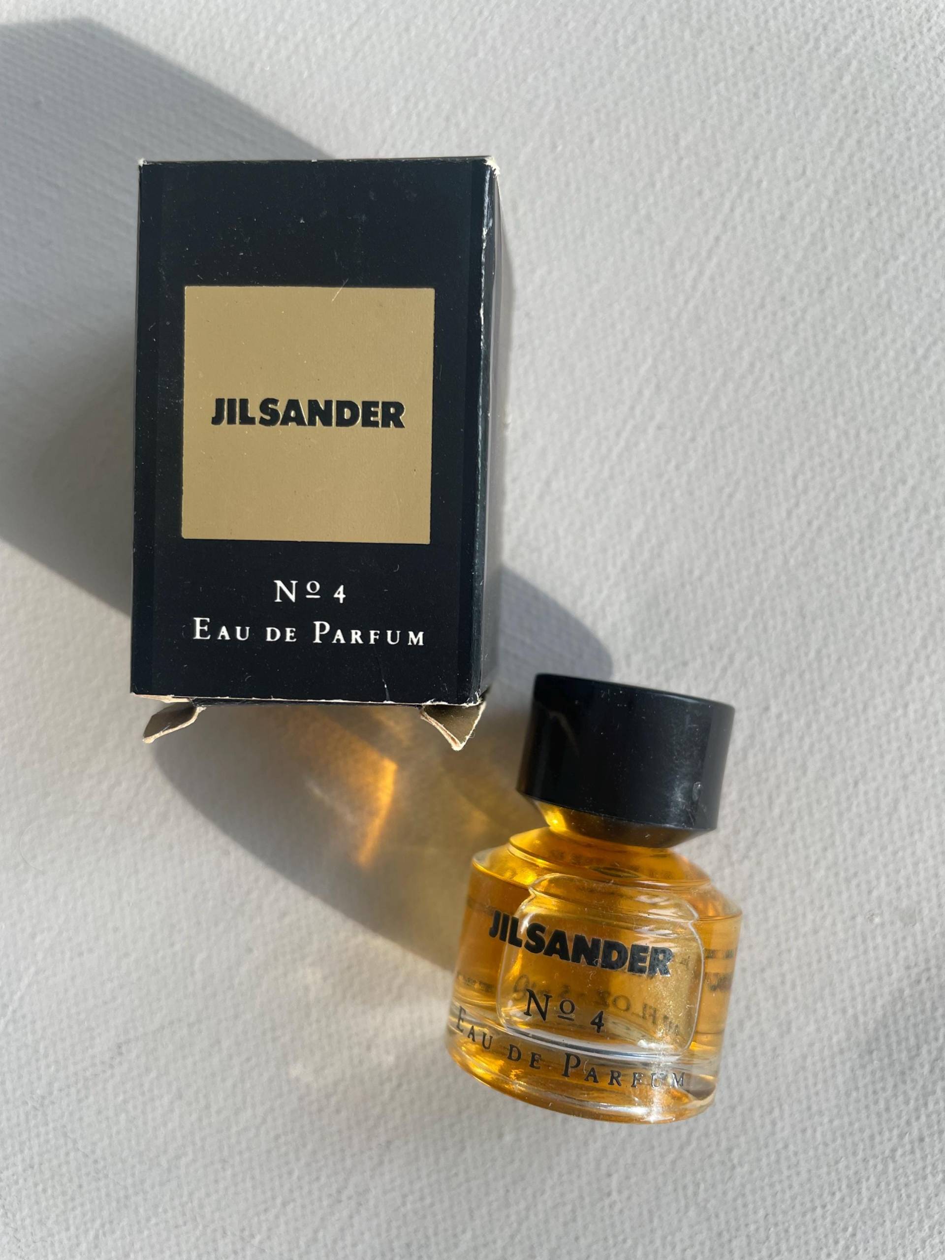 Miniatur Jil Sander Mini Vintage No 4 Parfum Eau De 5Ml Flakon Mit Ovp Duft Miniatur Jil Sander Mini Vintage No 4 Parfum Eau De 5Ml Flakon Mit Ovp Duft von Etsy - MajongVintage