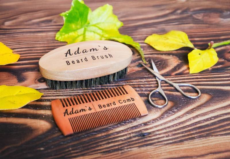 Luxus Bartpflege Set Für Herren Perfektes Geschenkset Ihn Papa Inklusive Bürste, Kamm & Schere Personalisierte Geschenkoption von Etsy - ManBoxUk