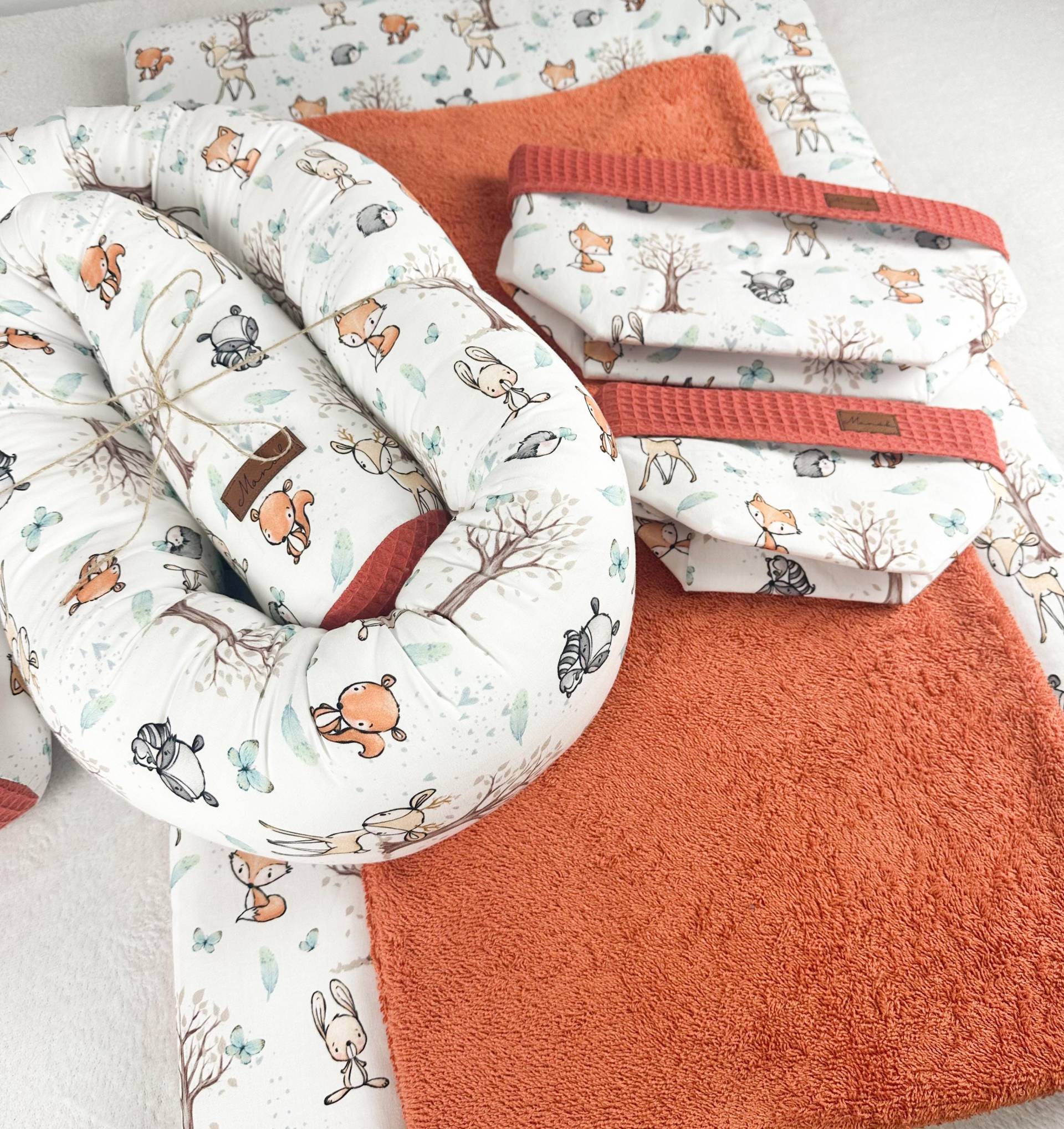 Set M Wickeltischauflage, Wickeltischumrandung in Verschiedenen Größen Und 2 Utensilo | Design - Waffelpiquestoff Babyzimmer Set M Wickeltischauflage, Wickeltischumrandung in Verschiedenen Größen Und 2 Utensilo | Design - Waffelpiquestoff Babyzimmer von Etsy - Manokhandmade