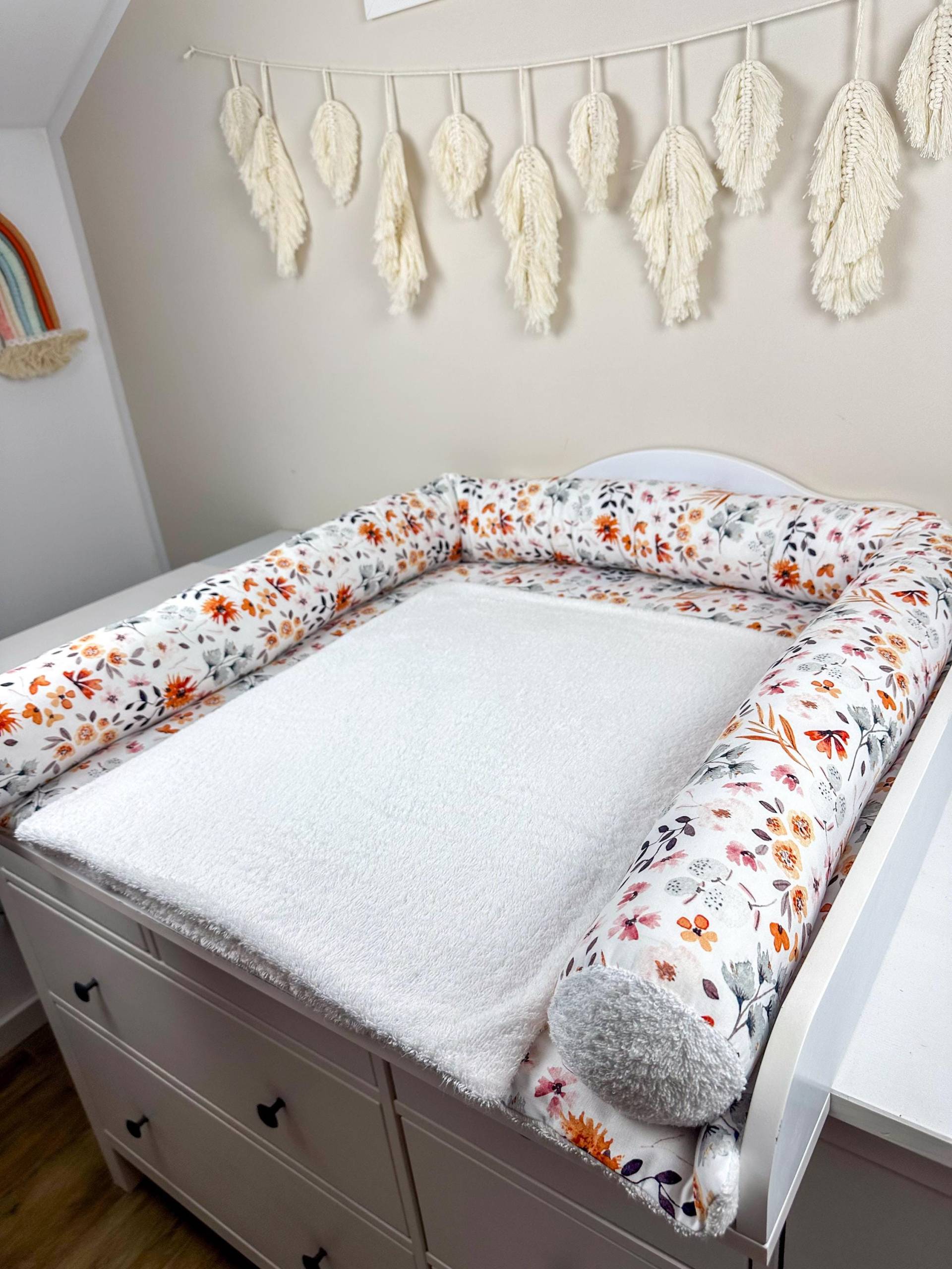 Set S Wickeltischauflage Und Wickeltischumrandung in Verschiedenen Größen | Design - Frotteestoff Babyzimmer Wickelauflage Baby Set S Wickeltischauflage Und Wickeltischumrandung in Verschiedenen Größen | Design - Frotteestoff Babyzimmer Wickelauflage Baby von Etsy - Manokhandmade