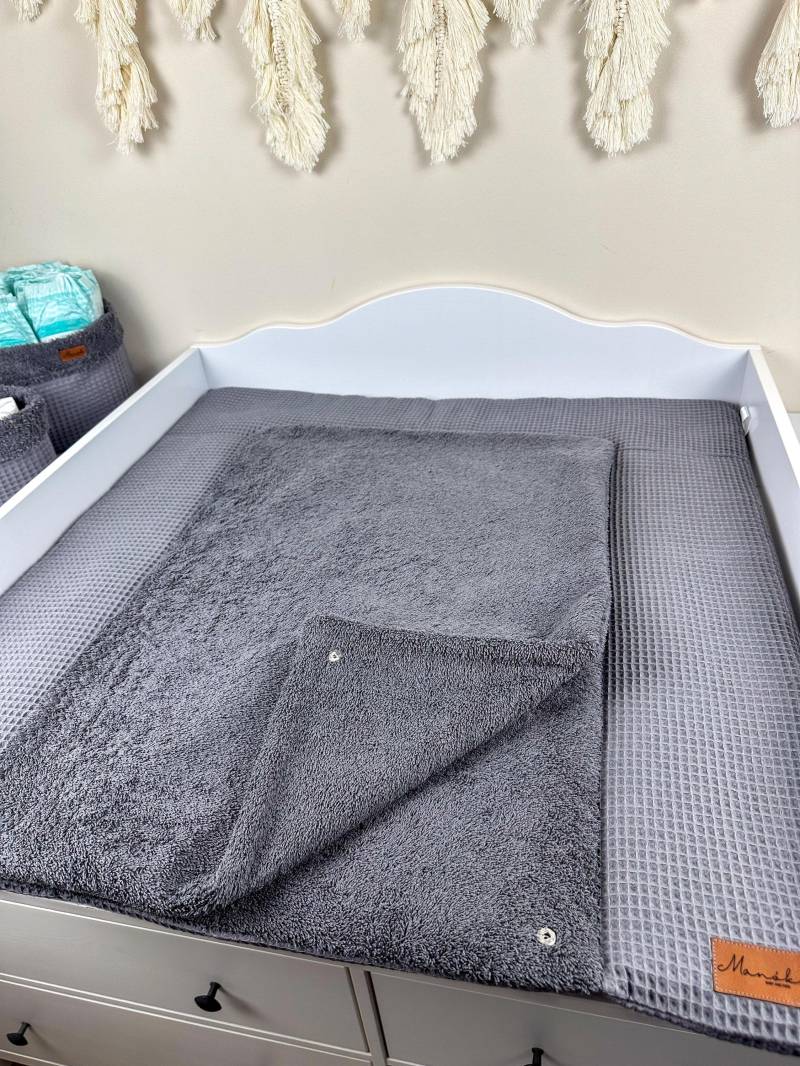 Wickeltischauflage 80x75 cm| Waffelpique - Und Frotteestoff | Personalisierbar Wickelunterlage Wickeltisch Babygeschenk Babyzimmer von Etsy - Manokhandmade