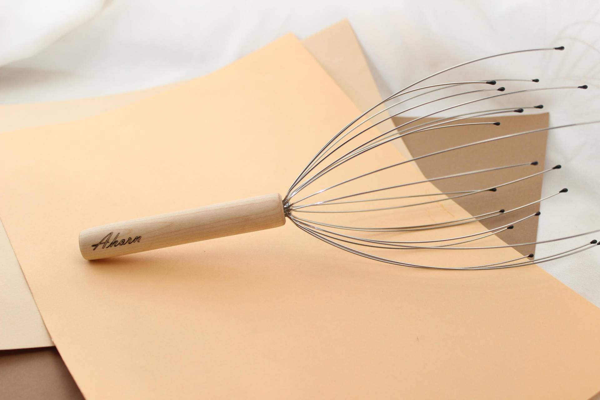 Kopfmassage Spinne Mit Handgedrechseltem Griff Aus Edelholz, Massagegerät Für Den Kopf Edelholz Kopfmassage Spinne Mit Handgedrechseltem Griff Aus Edelholz, Massagegerät Für Den Kopf Edelholz von Etsy - ManufaktMoldenhauer