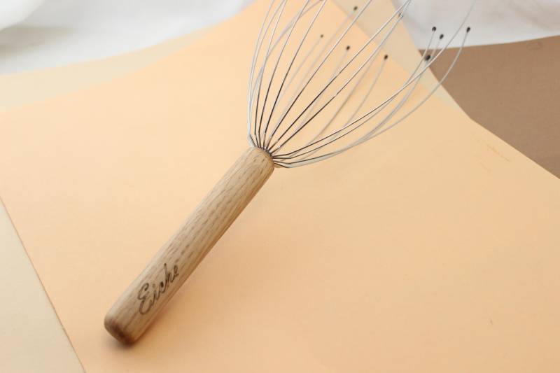 Kopfmassage Spinne Mit Handgedrechseltem Griff Aus Edelholz, Massagegerät Für Den Kopf Edelholz von Etsy - ManufaktMoldenhauer