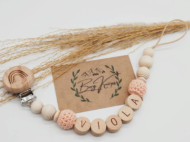 Schnullerkette Mit Namen Mädchen Als Personalisiertes Babygeschenk Zur Geburt von Etsy - ManufakturBergKnirps