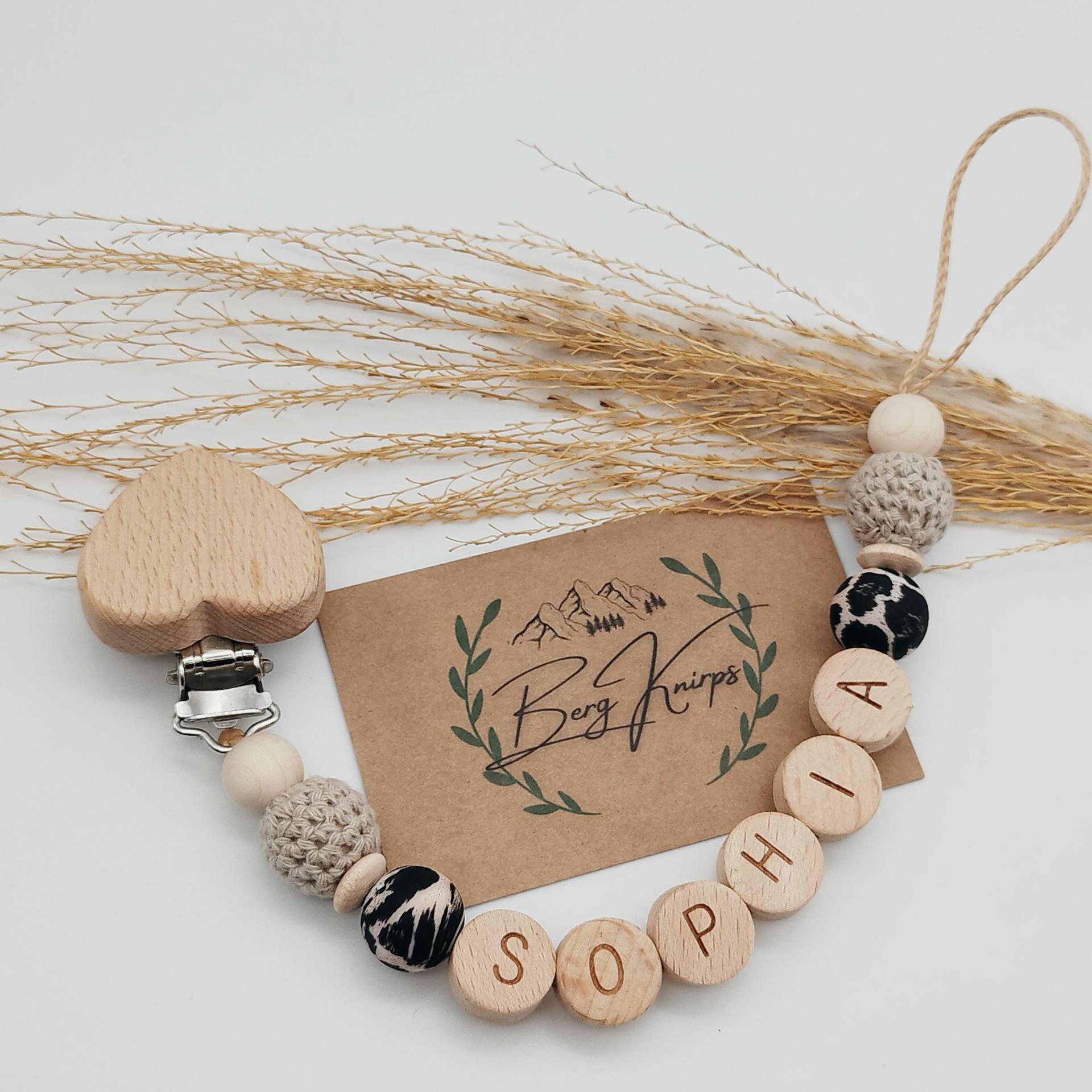 Schnullerkette Mit Namen Personalisiert Mädchen Leoprint Als Babygeschenk Zur Geburt Schnullerkette Mit Namen Personalisiert Mädchen Leoprint Als Babygeschenk Zur Geburt von Etsy - ManufakturBergKnirps