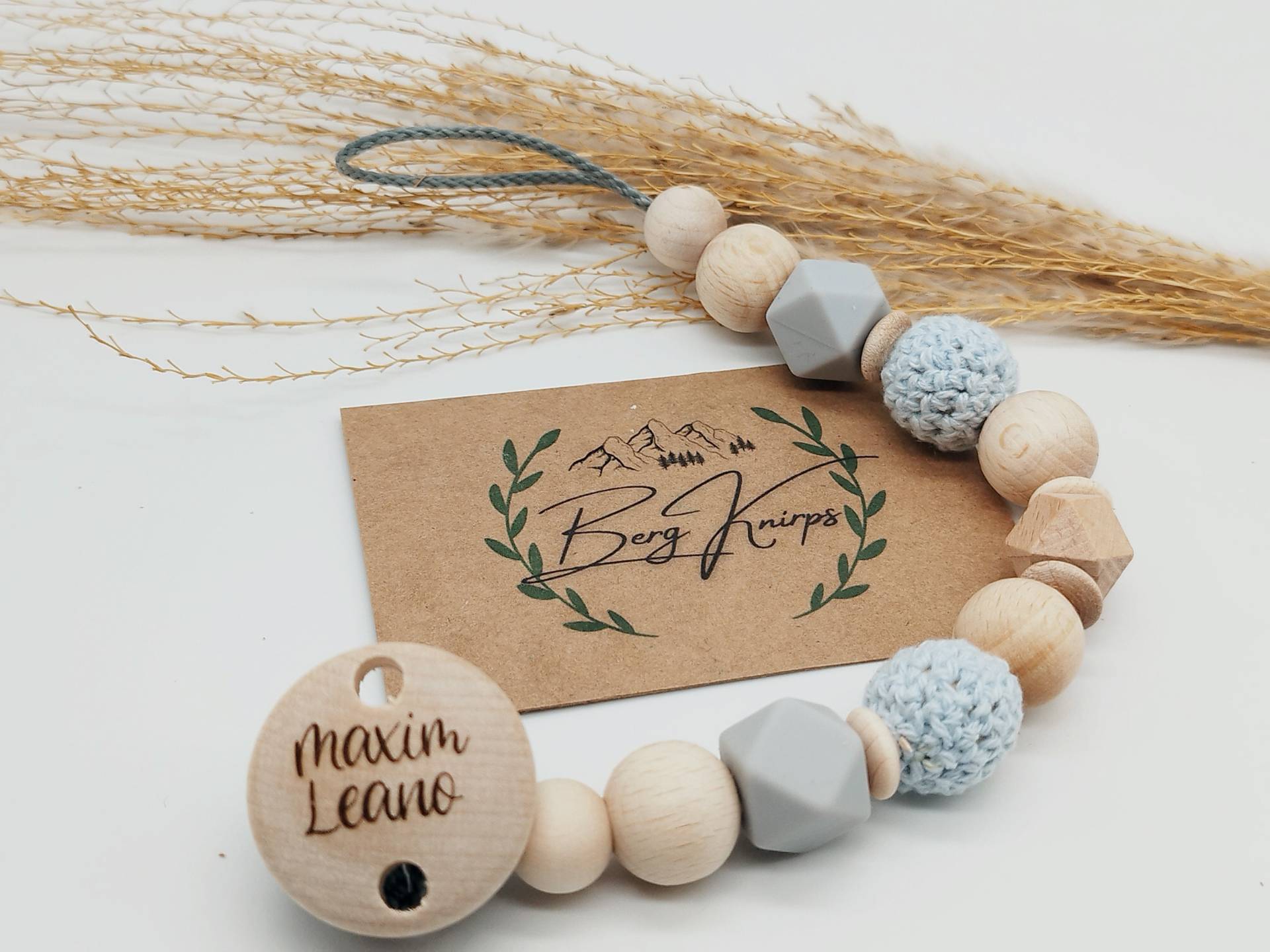 Schnullerkette Personalisiert Jungen Mädchen Mit Namen | Babygeschenk Zur Geburt Hellblau Blau Grau Doppelnamen von Etsy - ManufakturBergKnirps