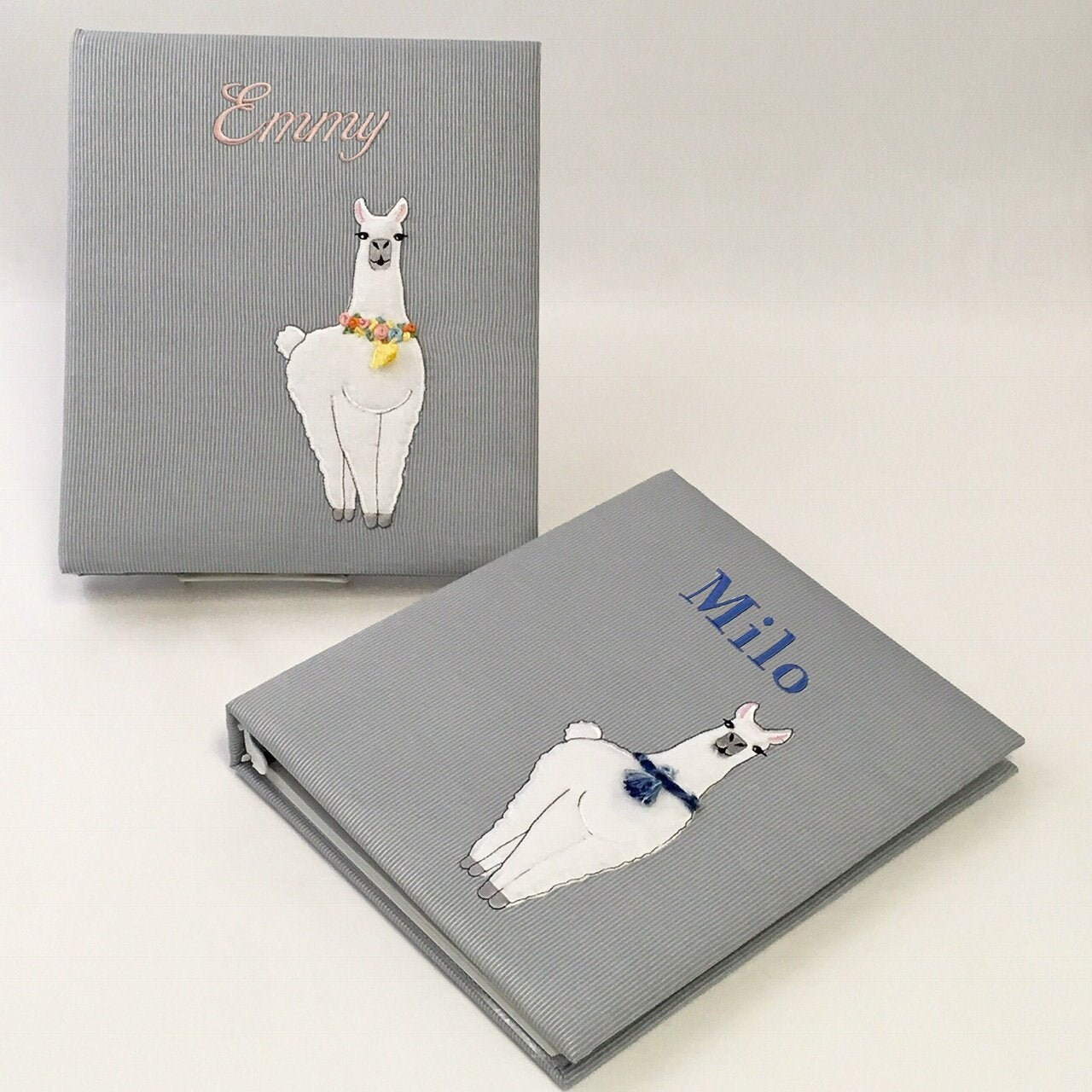 Baby Erinnerungsbuch Aus Der Llama Kollektion Baby Erinnerungsbuch Aus Der Llama Kollektion von Etsy - MarcelaGifts