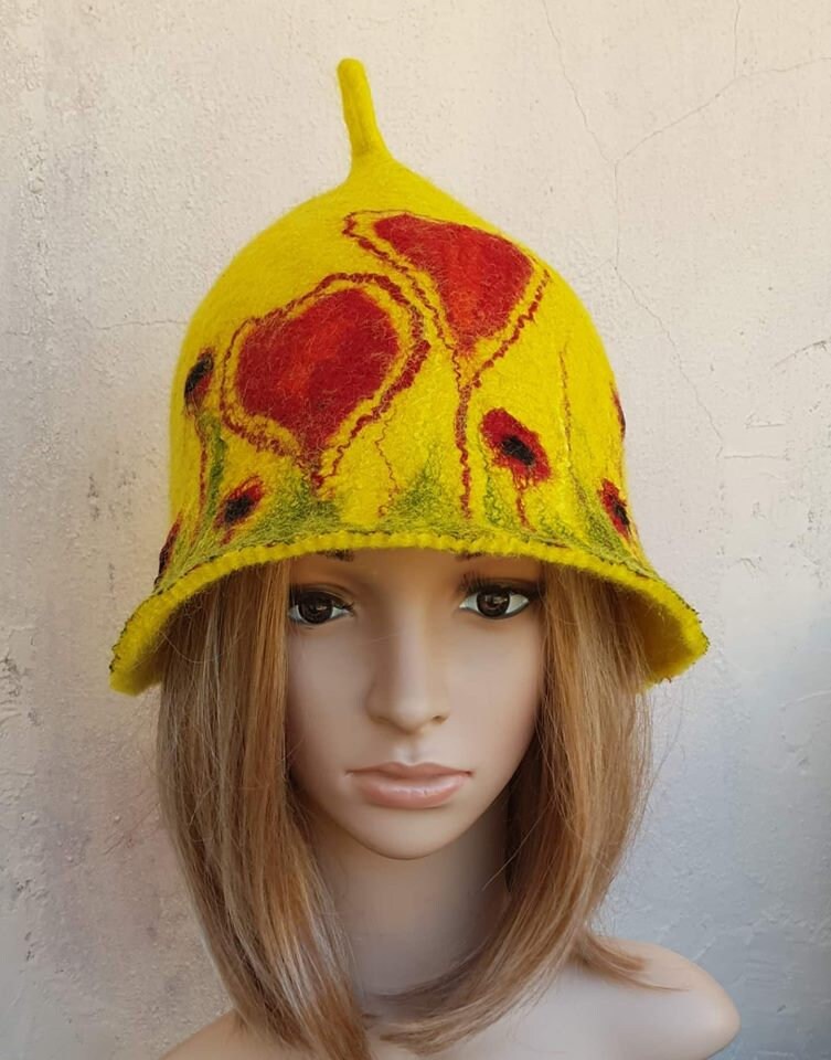 Mohn Fantasy. Wollmütze Filzhut Lustige Mütze Geschenk Für Ihn Pixiehut Elfenhut Sauna-Hut.naturwolle von Etsy - MariEcoLV