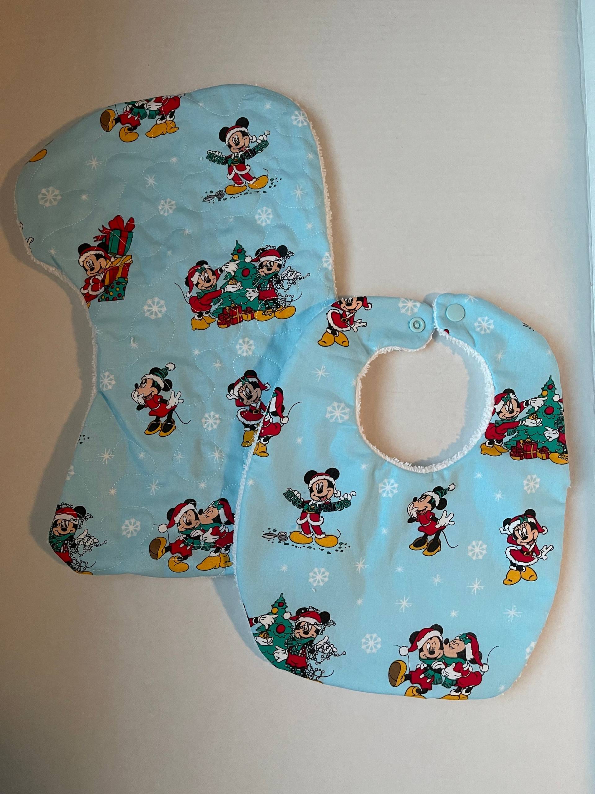 Weihnachten Junge Und Mädchen Maus Baby Lätzchen + Spucktuch Set/ Personalisierte Lätzchen/ Lizenzierter Stoff/ 1 Weihnachten Junge Und Mädchen Maus Baby Lätzchen + Spucktuch Set/ Personalisierte Lätzchen/ Lizenzierter Stoff/ 1 von Etsy - MariaGiuseppaStudio