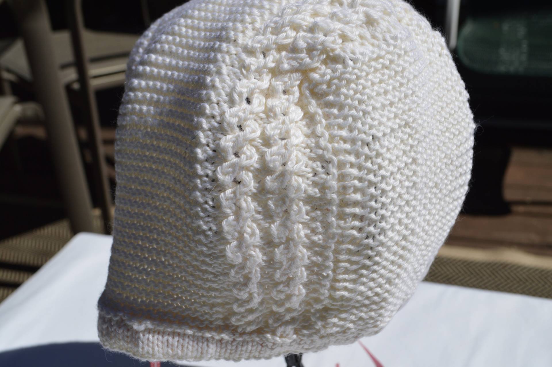 Traditionelle Baby-Häubchen Traditionelle Baby-Häubchen von Etsy - MarinJaneKnits