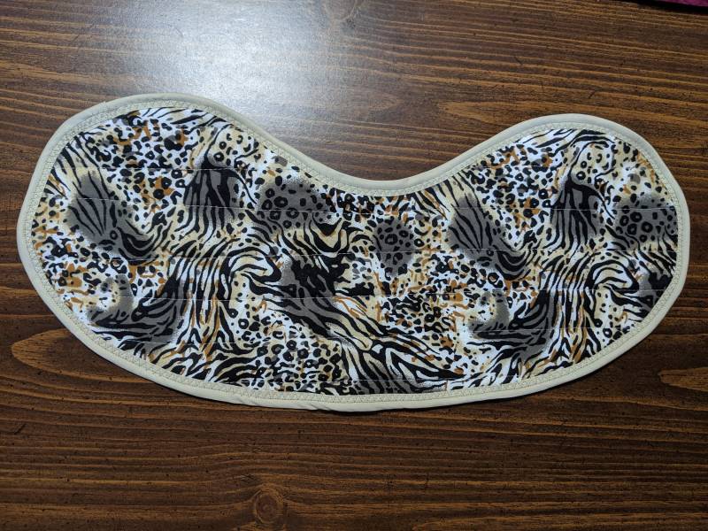 Gestepptes Babylätzchen Und Spucktuch in Einem - Tierdruck von Etsy - MaryMickStitchin