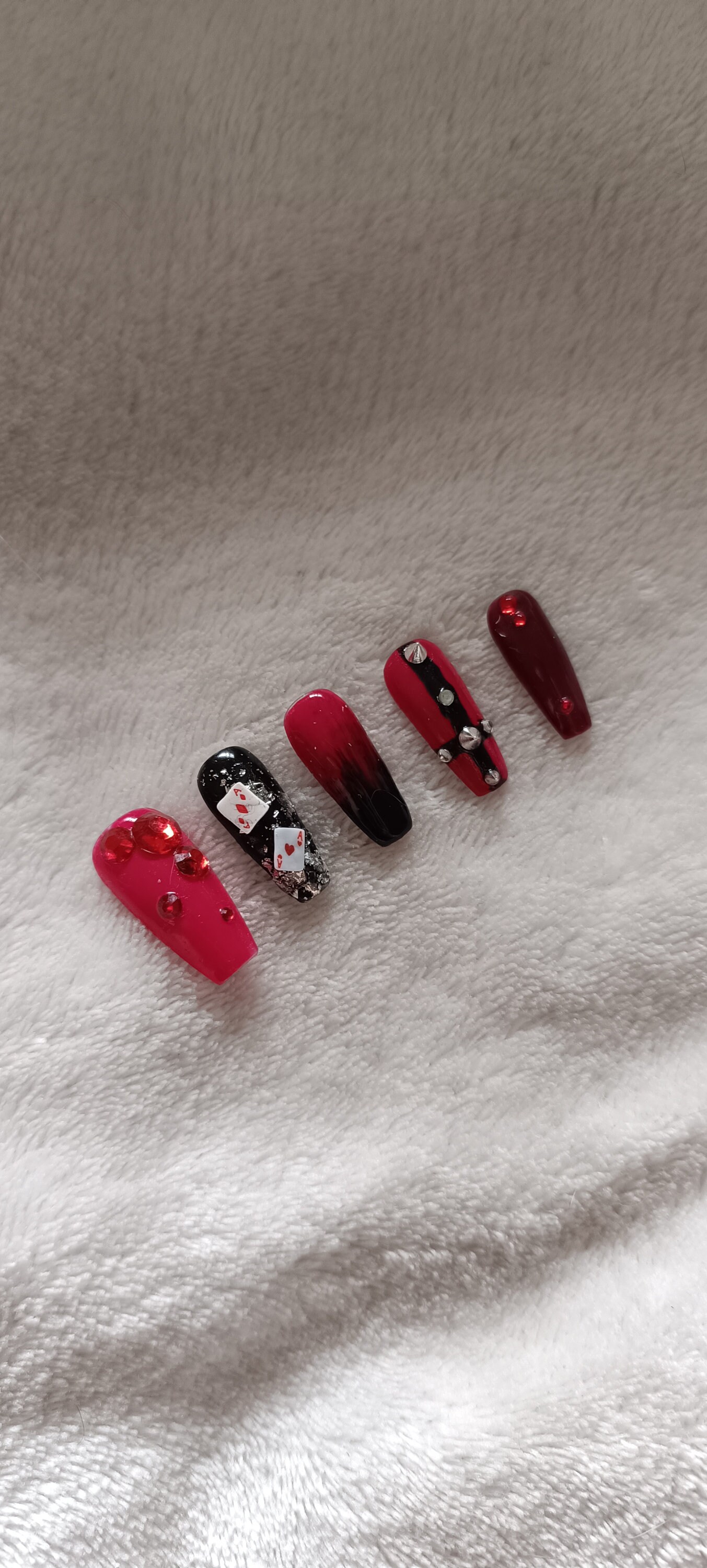 Nägel Zum Aufpressen Rot Gothic Nägel Zum Aufpressen Rot Gothic von Etsy - MaryluneArt