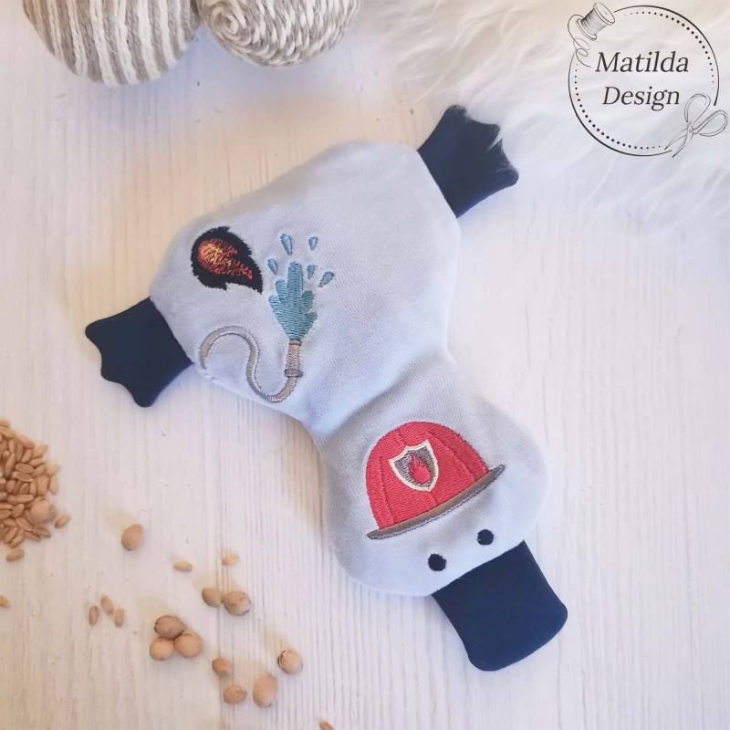 Baby Wärmekissen - Feuerwehr Entchen Mit Namen Waschbar Bio-Dinkel Kirschkerne von Etsy - MatildaDesignShop