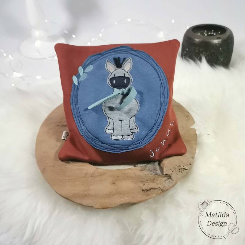 Wärmekissen - Esel Personalisierbar Mit Namen Bezug Waschbar Bio-Dinkel Kirschkerne 20cm X Viele Motive Und Farben von Etsy - MatildaDesignShop