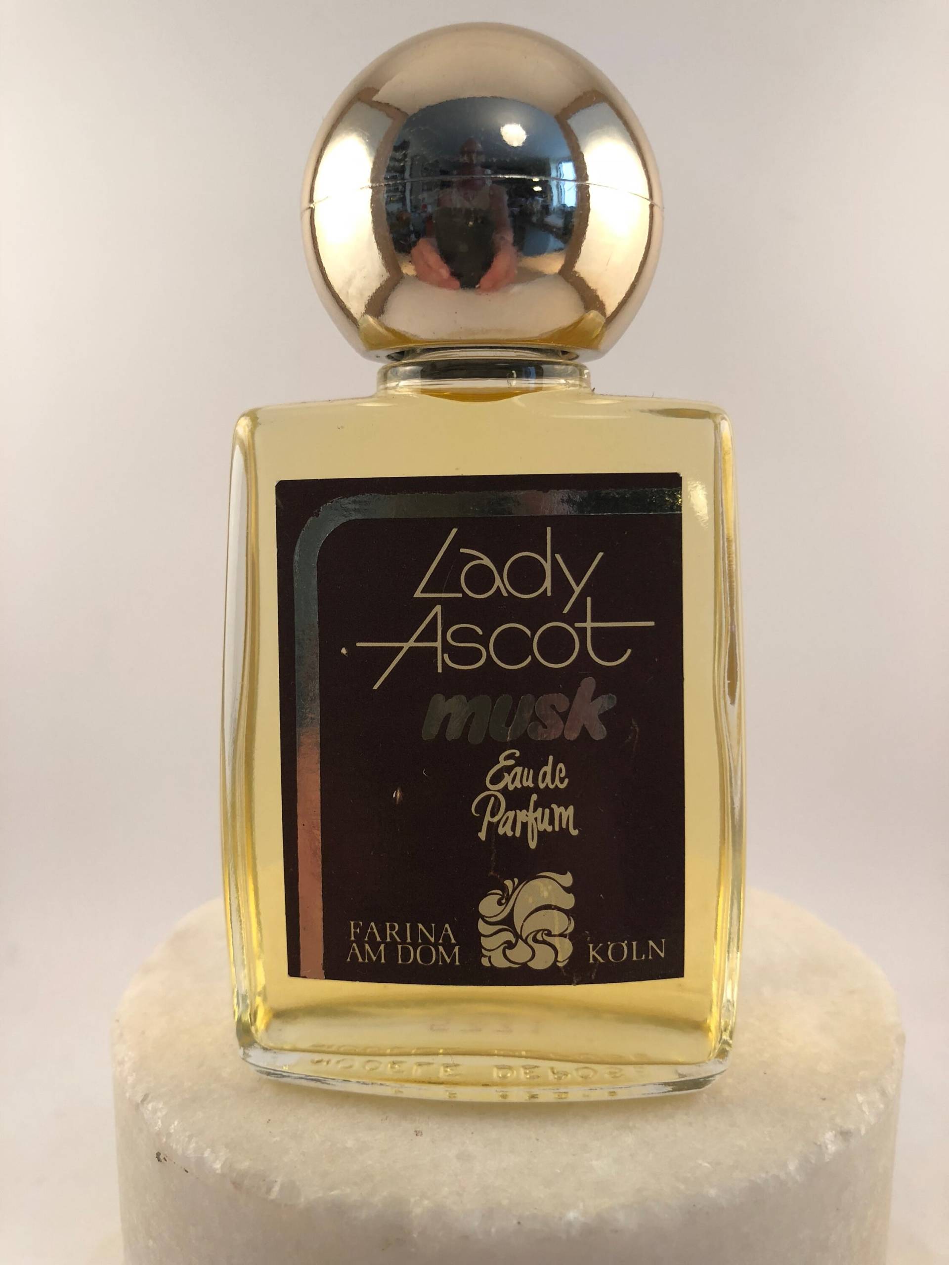 Farina Am Dom Lady Ascot Musk Eau De Parfum Farina Am Dom Lady Ascot Musk Eau De Parfum von Etsy - MePeGreece