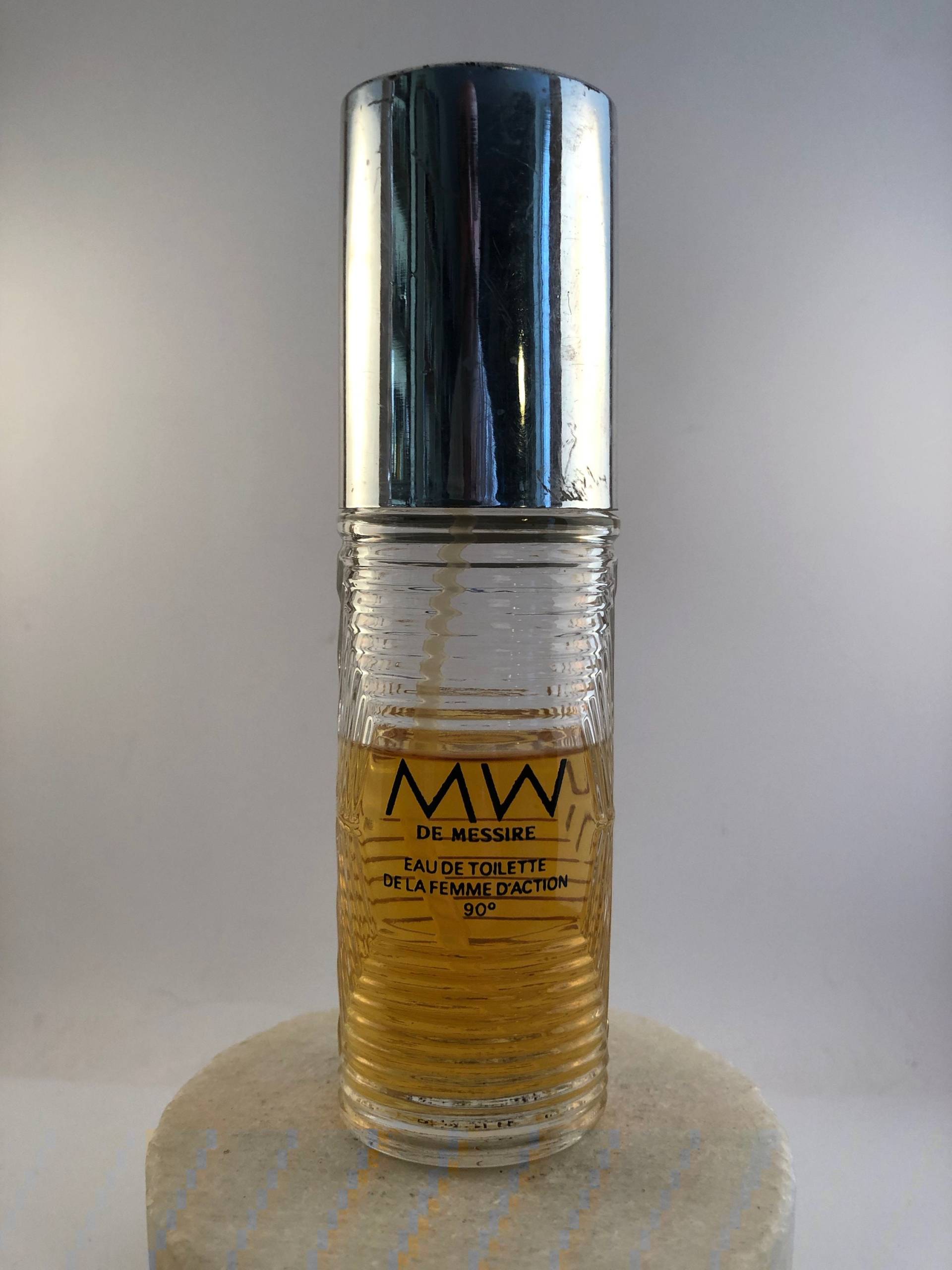 Jahrgang Jean D " Albret Mw De Messire Eau De Toilette La Femme Action 2 Fl Oz/60 Ml. Sprühen. 90 % Vol Jahrgang Jean D " Albret Mw De Messire Eau De Toilette La Femme Action 2 Fl Oz/60 Ml. Sprühen. 90 % Vol von Etsy - MePeGreece