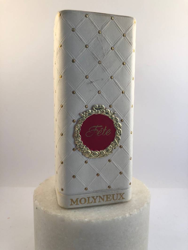 Jahrgang Molyneux Fete De Molyneux Eau Parfum 1/4 Fl Oz Splash. Extrem Seltene Präsentationbox-Version Jahrgang Molyneux Fete De Molyneux Eau Parfum 1/4 Fl Oz Splash. Extrem Seltene Präsentationbox-Version von Etsy - MePeGreece