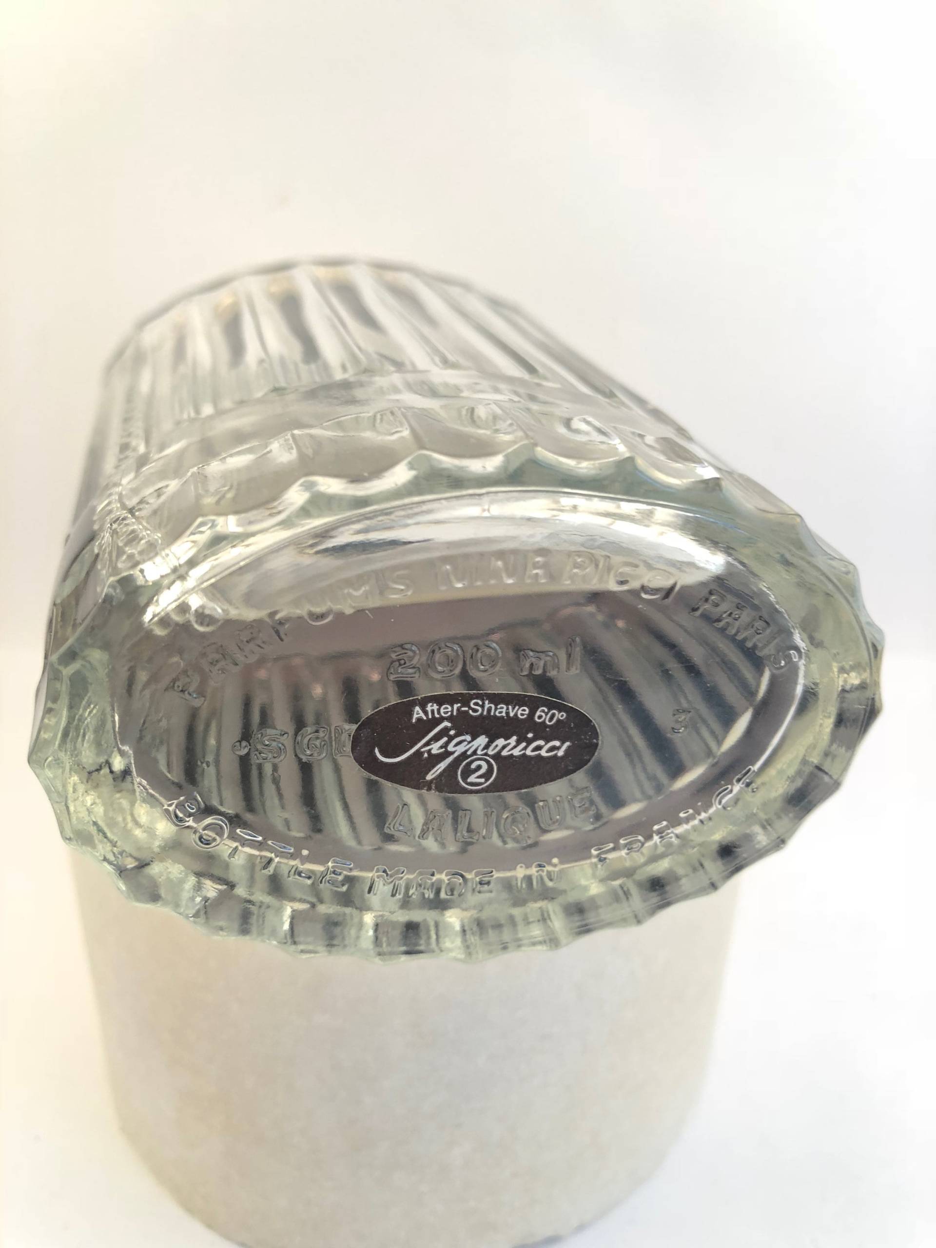Jahrgang Nina Ricci Paris "Signoricci' Nach Shave 200 Ml Splash. Lalique Flasche Jahrgang Nina Ricci Paris "Signoricci' Nach Shave 200 Ml Splash. Lalique Flasche von Etsy - MePeGreece