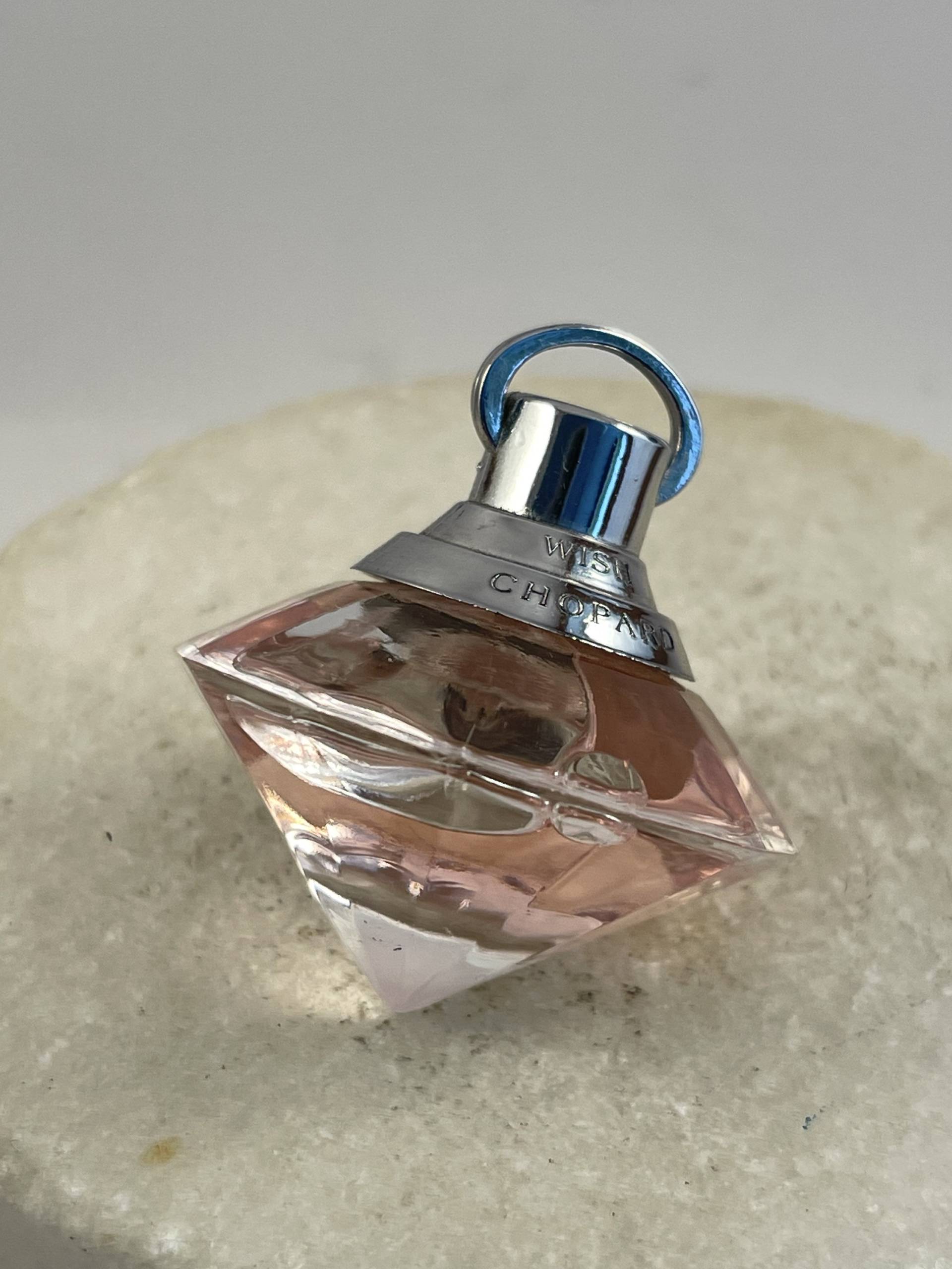 Vintage Chopard Pink Wish Eau De Toilette 5 Ml Splash Vintage Chopard Pink Wish Eau De Toilette 5 Ml Splash von Etsy - MePeGreece