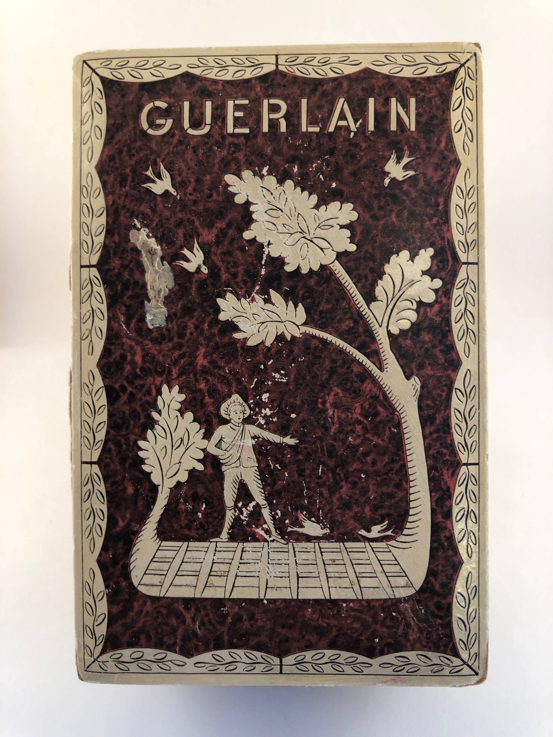 Vintage Guerlain Parfum Präsentationsbox. Nur Box Vintage Guerlain Parfum Präsentationsbox. Nur Box von Etsy - MePeGreece