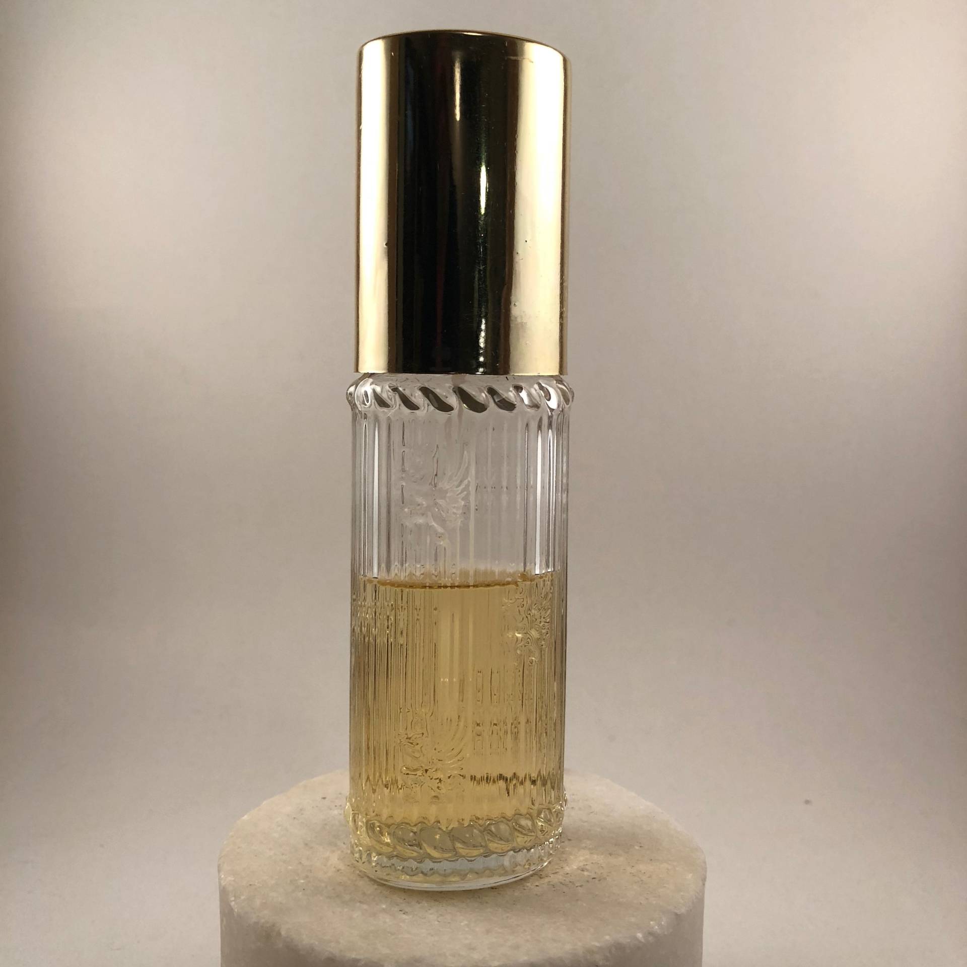 Vintage Jean D'albret Ecusson Eau De Cologne 2.15 Fl Oz/58 Ml. Spray von Etsy - MePeGreece