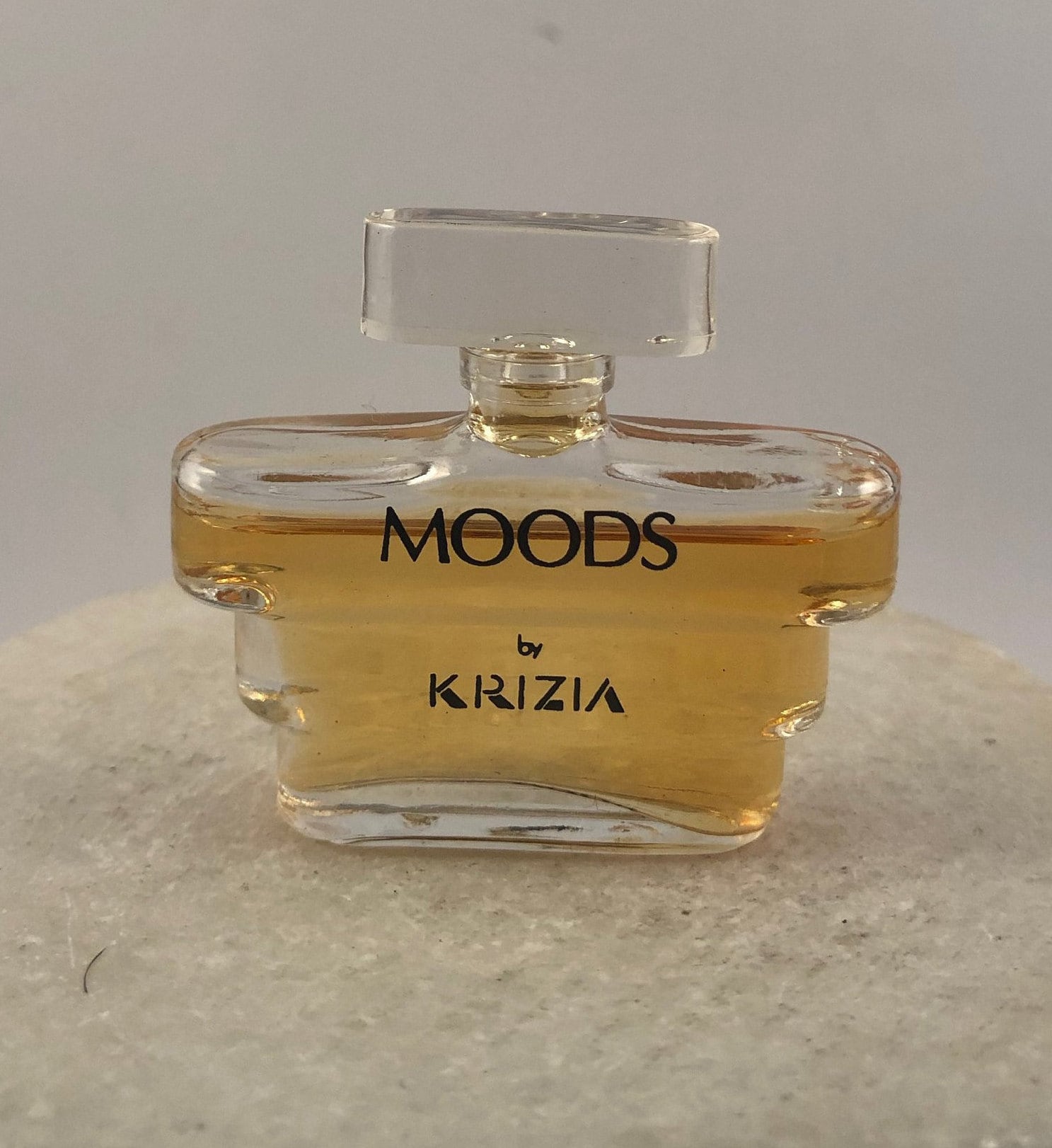 Vintage Krizia Moods Eau De Parfum 6 Ml Miniatur Vintage Krizia Moods Eau De Parfum 6 Ml Miniatur von Etsy - MePeGreece