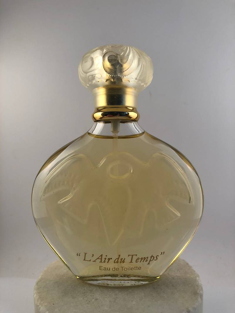 Vintage Nina Ricci "L'air Du Temps' Eau De Toilette Zerstäuber. 100 Ml Fassungsvermögen Vintage Nina Ricci "L'air Du Temps' Eau De Toilette Zerstäuber. 100 Ml Fassungsvermögen von Etsy - MePeGreece