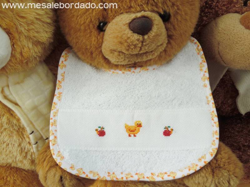 Babero Bordado, Pollito, Caracol, Recien Nacido, Regalo Bebe, De Felpa, Punto Cruz, Unisex von Etsy - MeSaleBordado