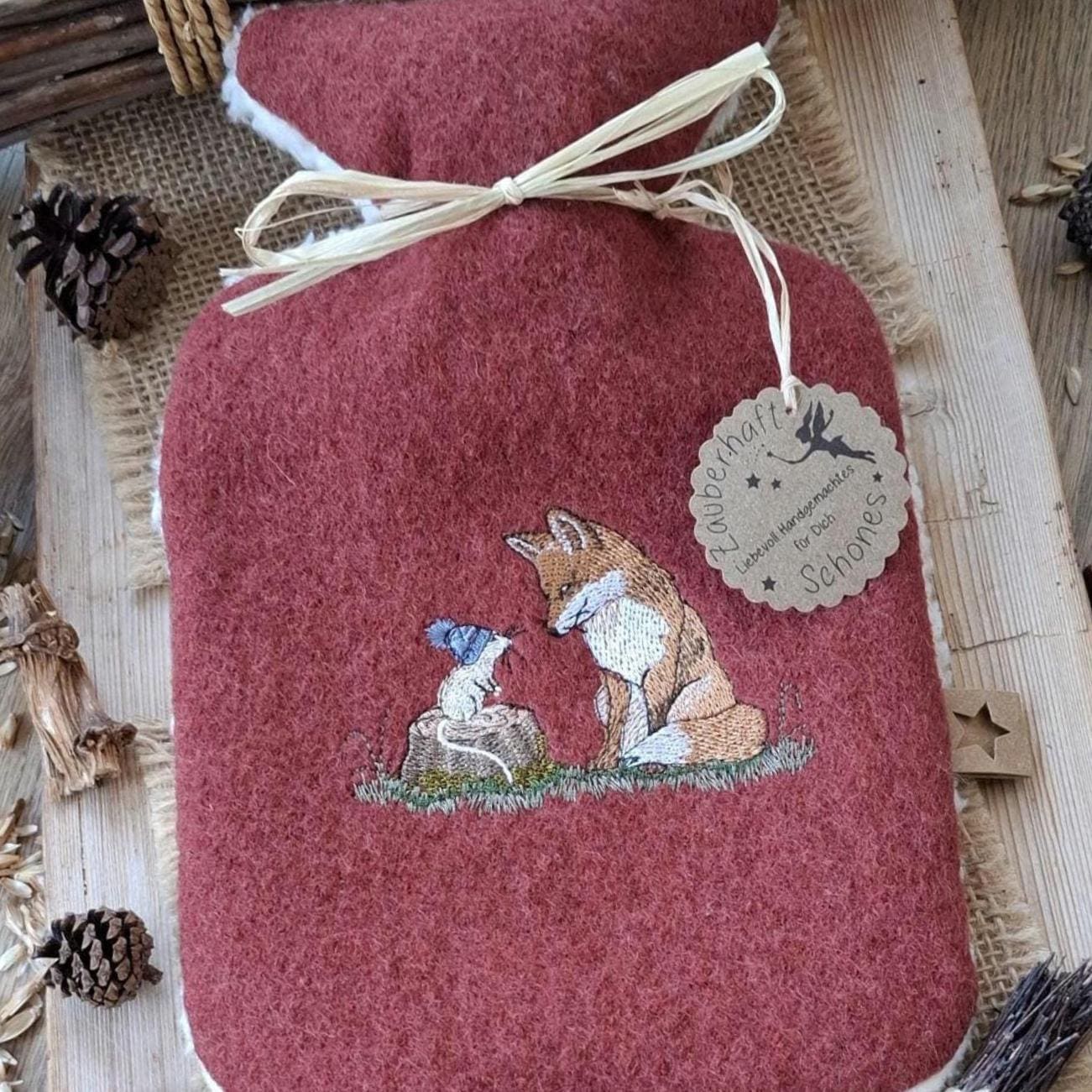 Wärmflasche 100% Schurwolle | Walk Teddyplüsch, Gefüttert Inkl. 0, 8 L, Motiv Fuchs Maus, Weihnachten, Geschenk Bauchweh, Kinder Wärmflasche 100% Schurwolle | Walk Teddyplüsch, Gefüttert Inkl. 0, 8 L, Motiv Fuchs Maus, Weihnachten, Geschenk Bauchweh, Kinder von Etsy - MeinZauberhaus